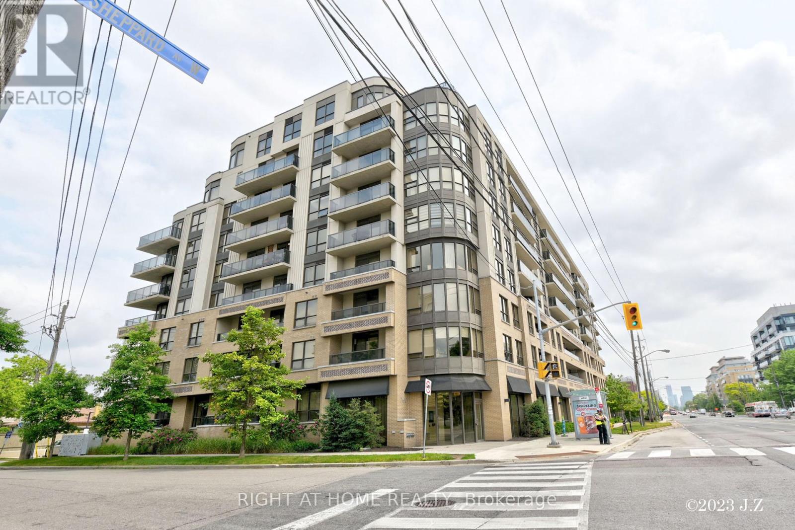 312 - 760 Sheppard Avenue W Property Photo 1