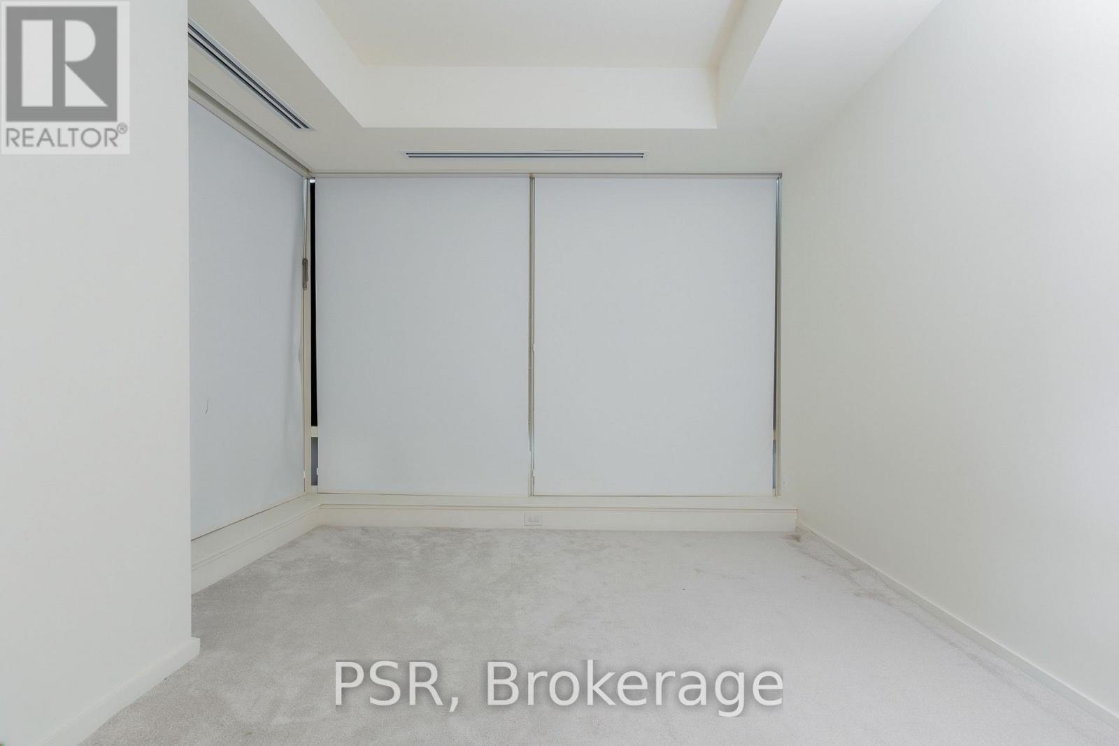3505 - 180 University Avenue Property Photo 15