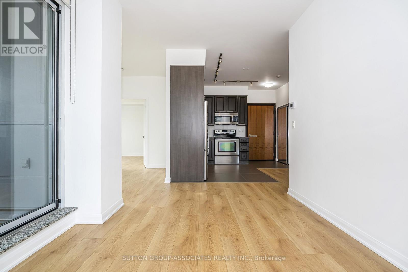 703 - 500 Sherbourne Street Property Photo 6