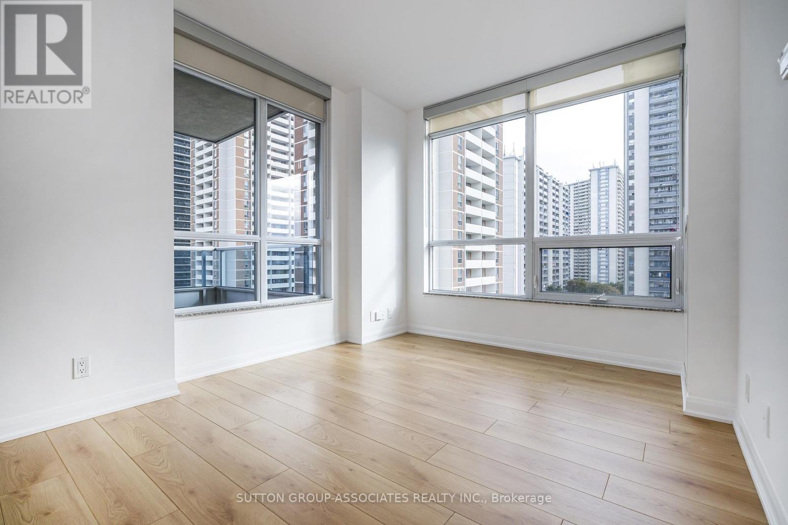 703 - 500 Sherbourne Street Property Photo 14