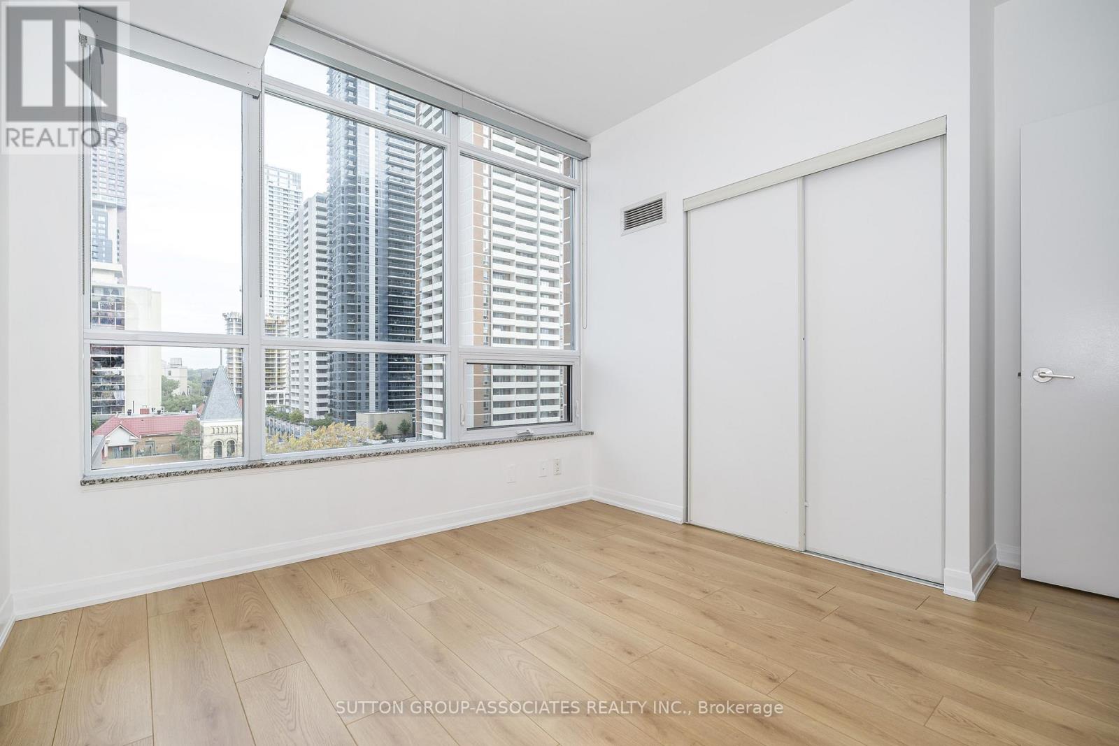 703 - 500 Sherbourne Street Property Photo 22