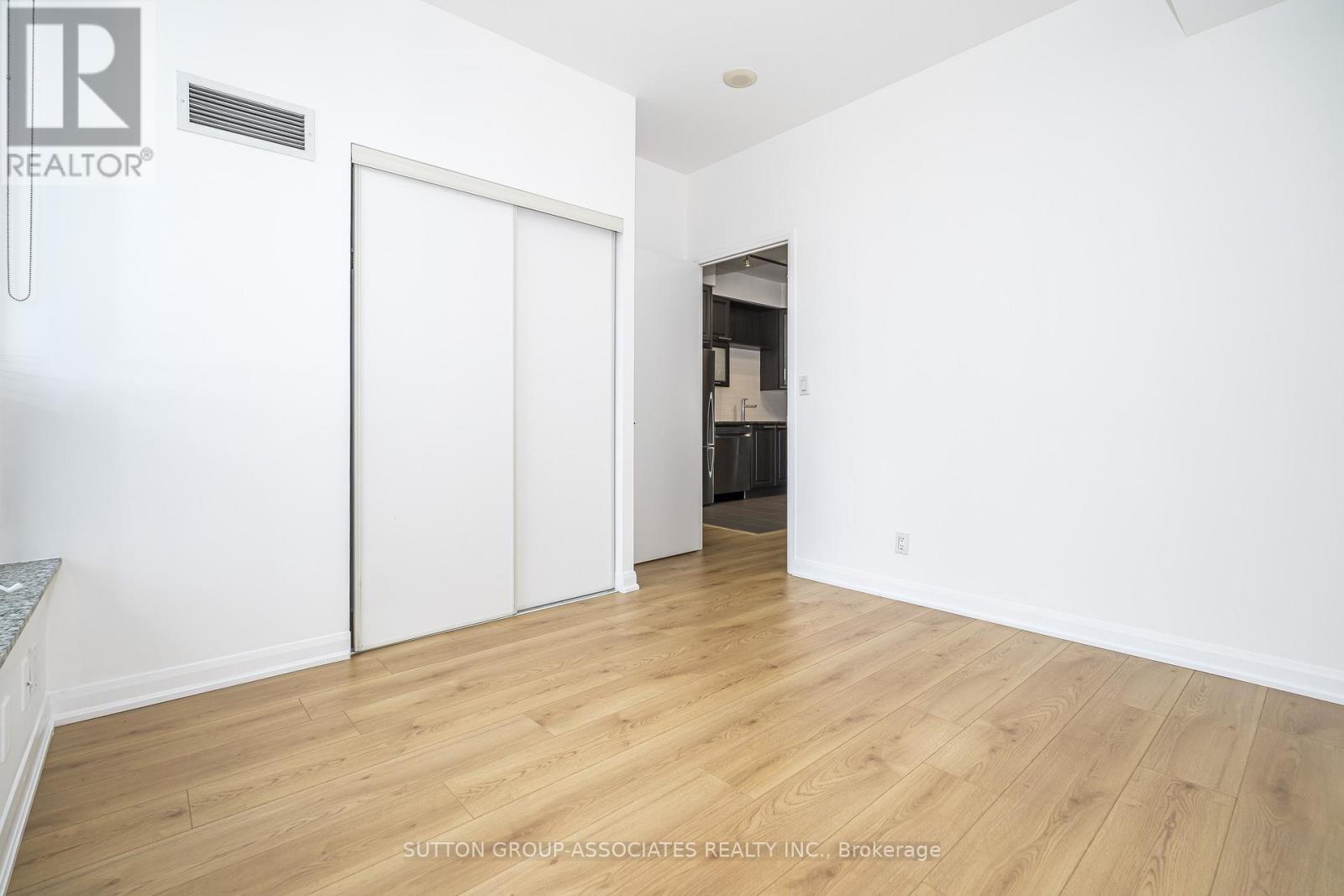 703 - 500 Sherbourne Street Property Photo 23