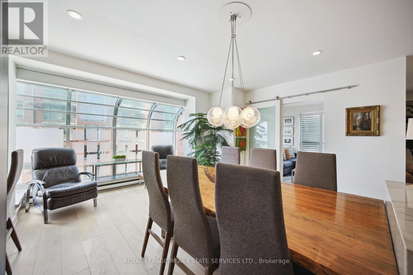 601 - 480 Queens Quay W Property Photo 18