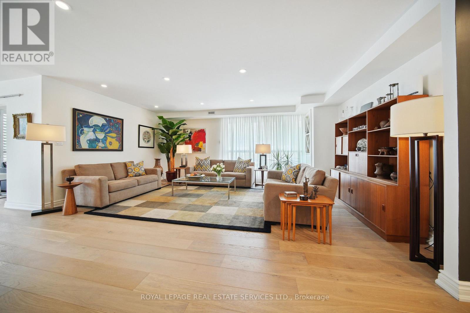 601 - 480 Queens Quay W Property Photo 21