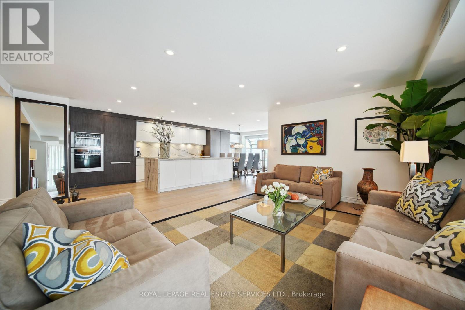 601 - 480 Queens Quay W Property Photo 23