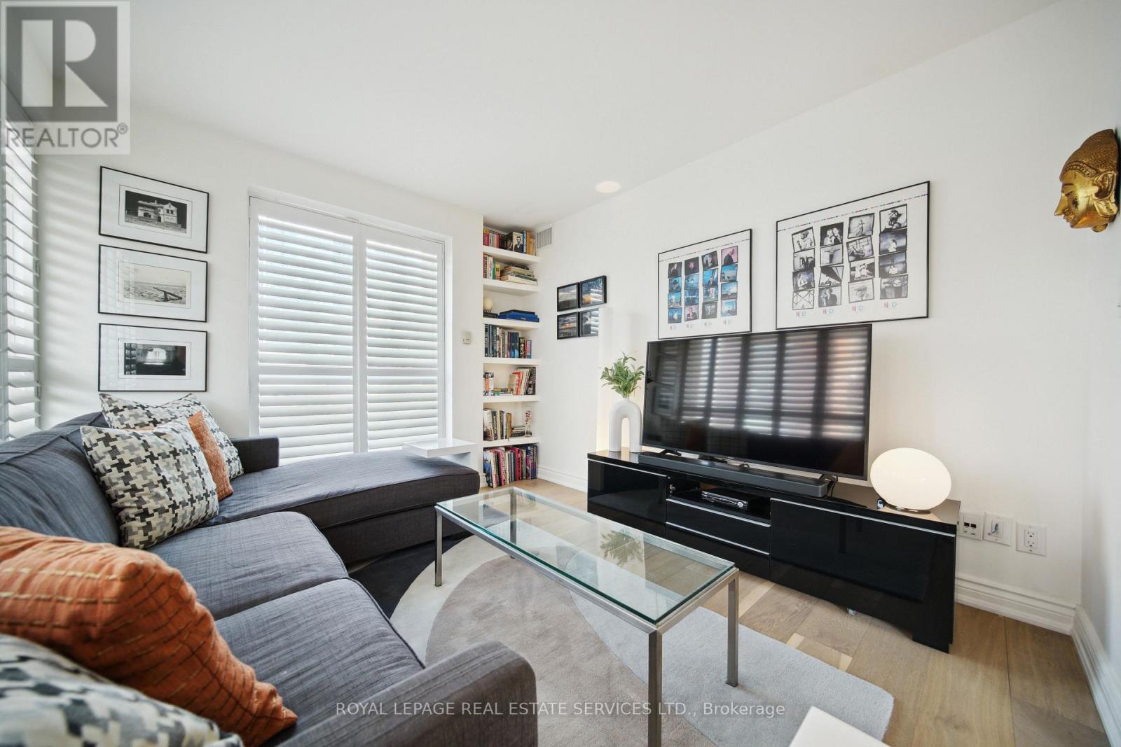 601 - 480 Queens Quay W Property Photo 25