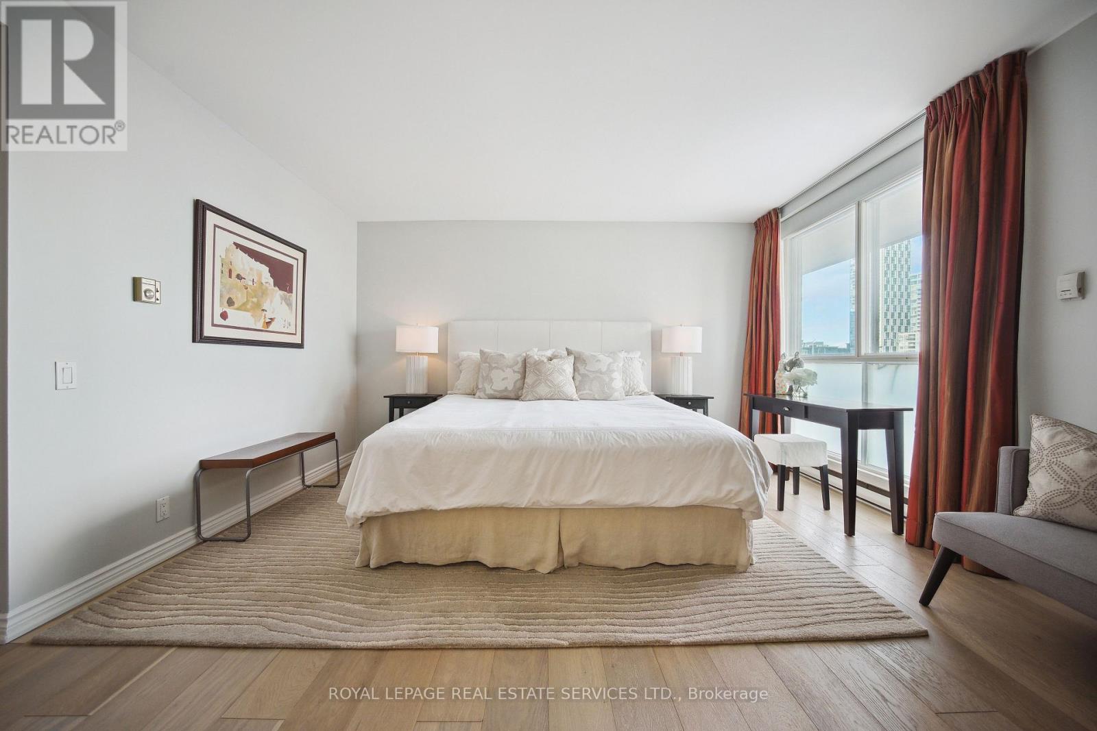 601 - 480 Queens Quay W Property Photo 29