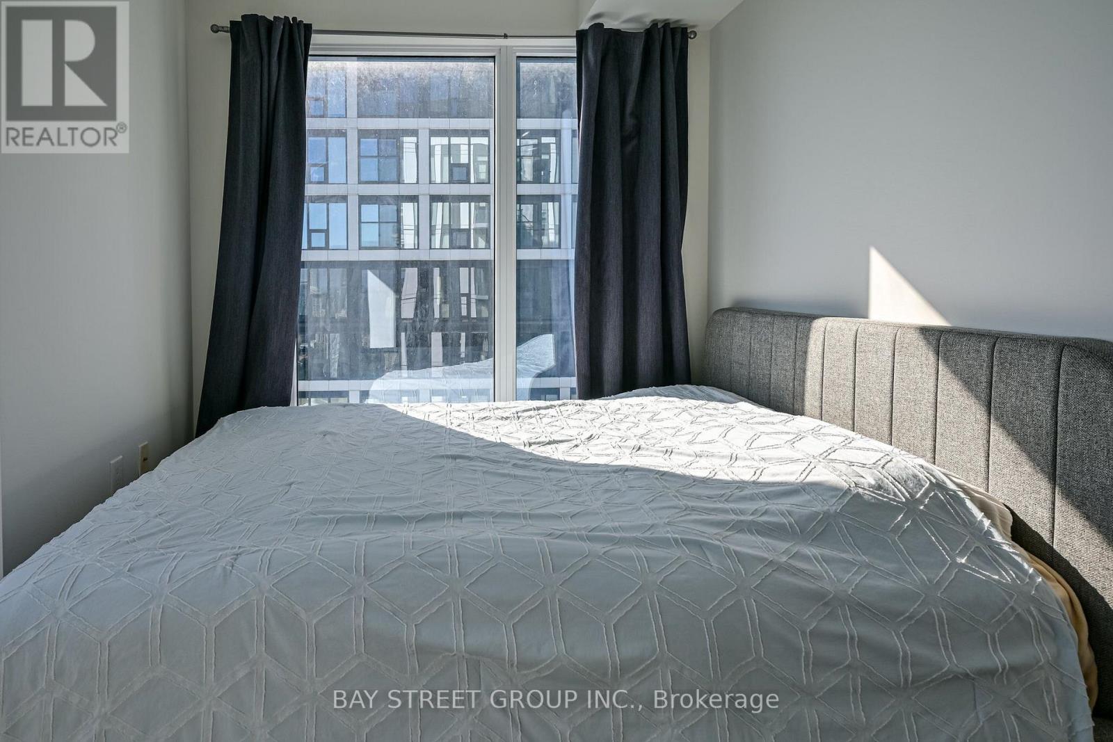 4703 - 251 Jarvis Street Property Photo 11