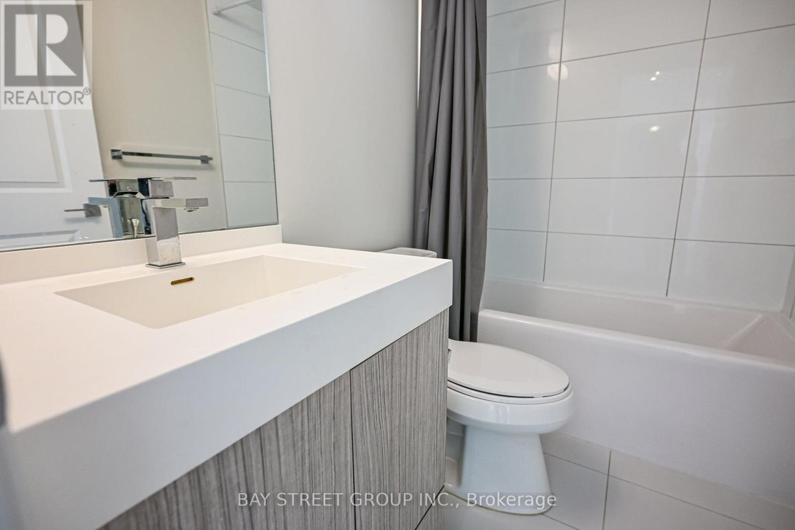 4703 - 251 Jarvis Street Property Photo 18