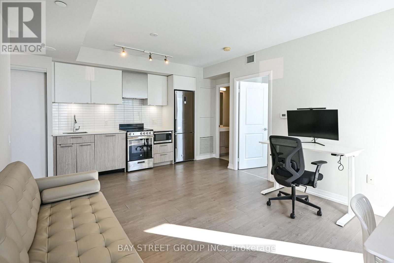 4703 - 251 Jarvis Street Property Photo 22