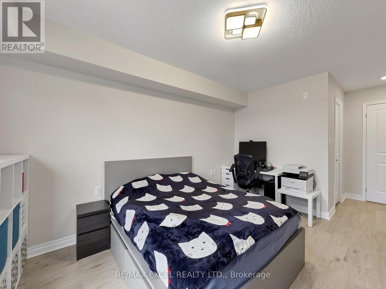 711 - 920 Sheppard Avenue W Property Photo 16