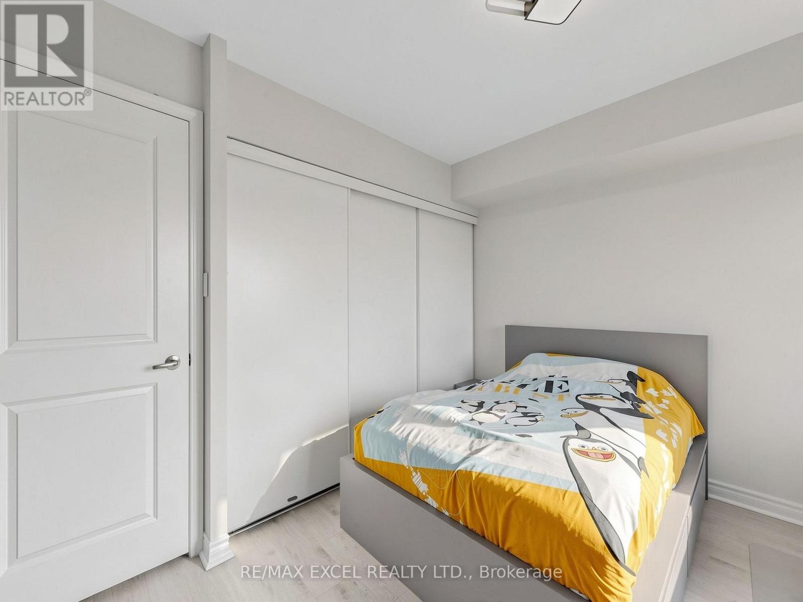 711 - 920 Sheppard Avenue W Property Photo 20