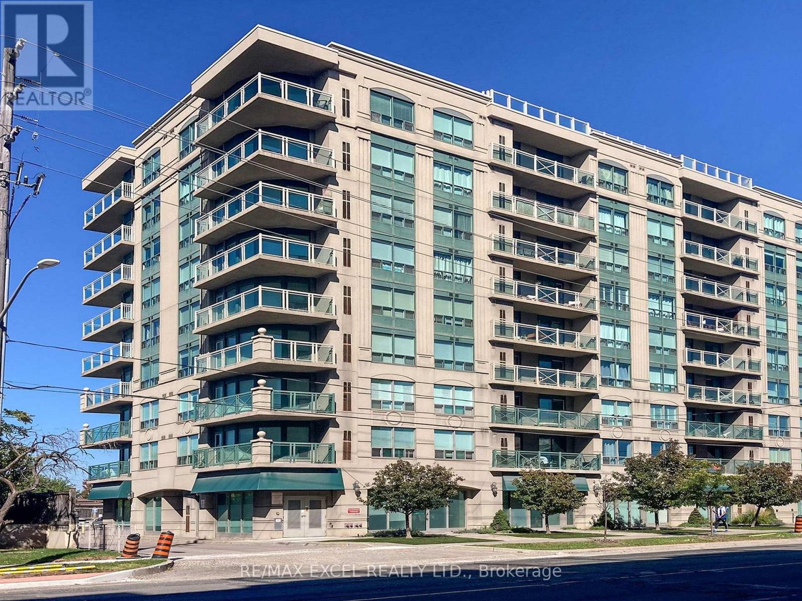 711 - 920 Sheppard Avenue W Property Photo 33