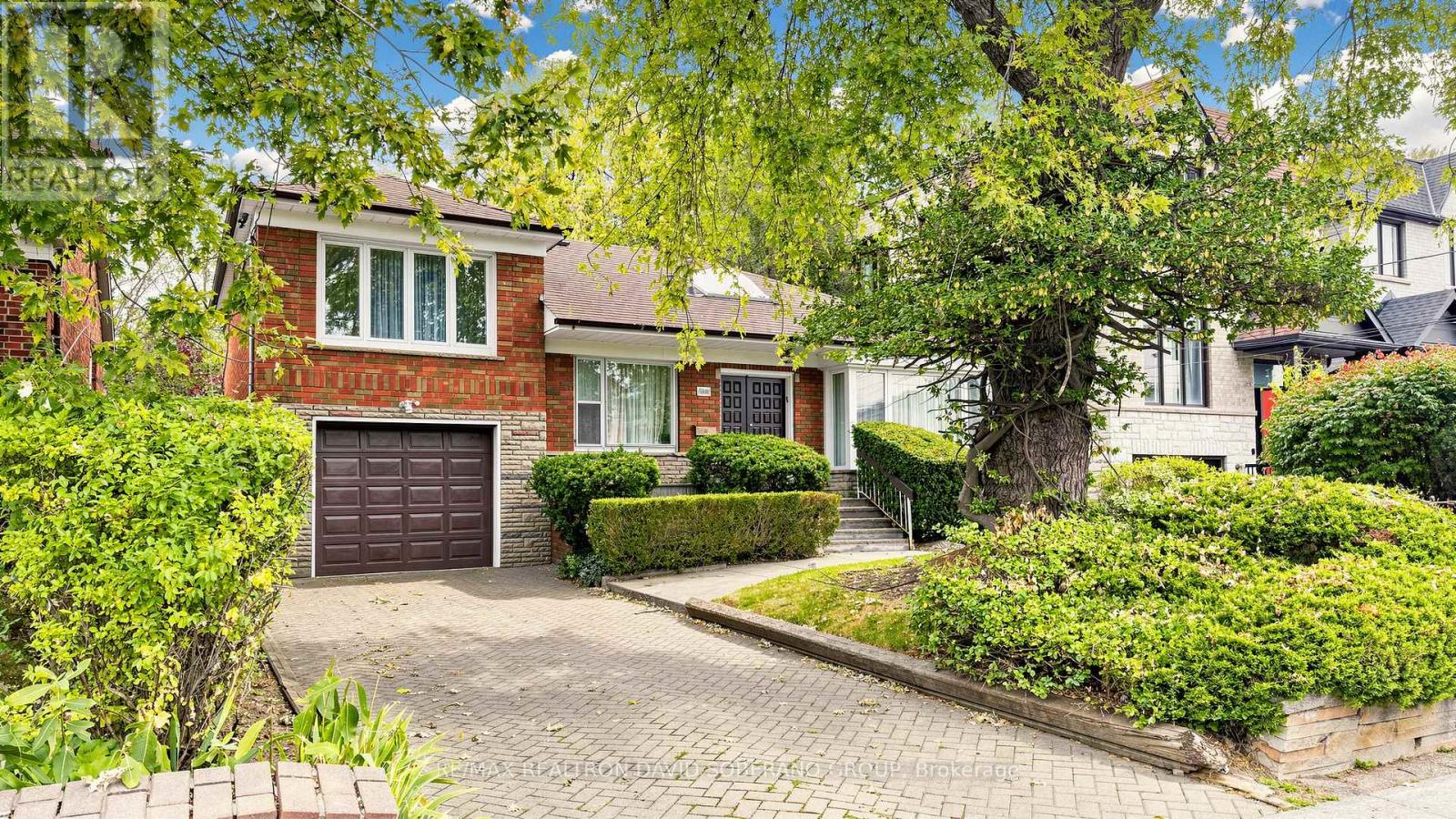 108 York Downs Drive Property Photo 1