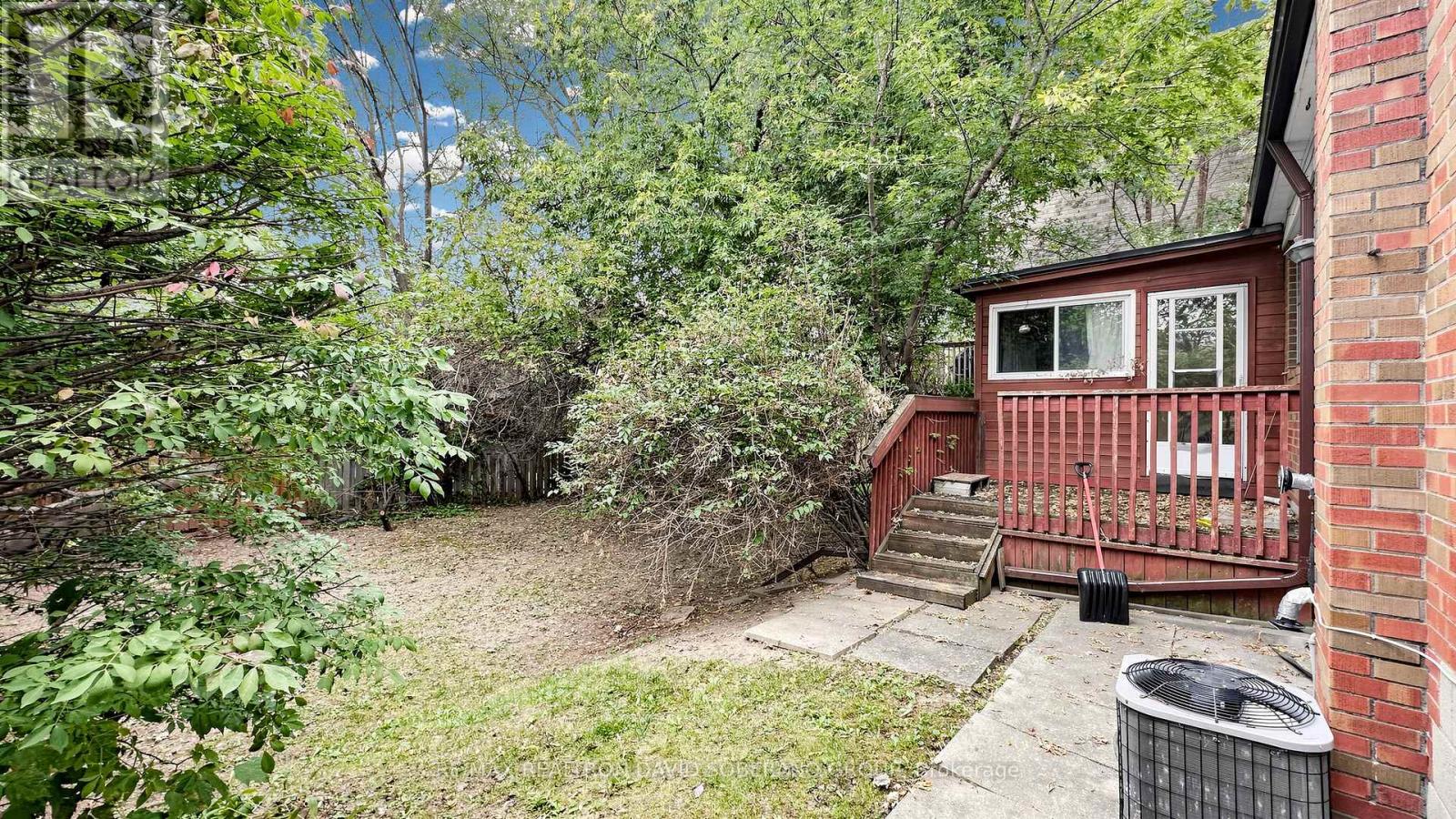 108 York Downs Drive Property Photo 33