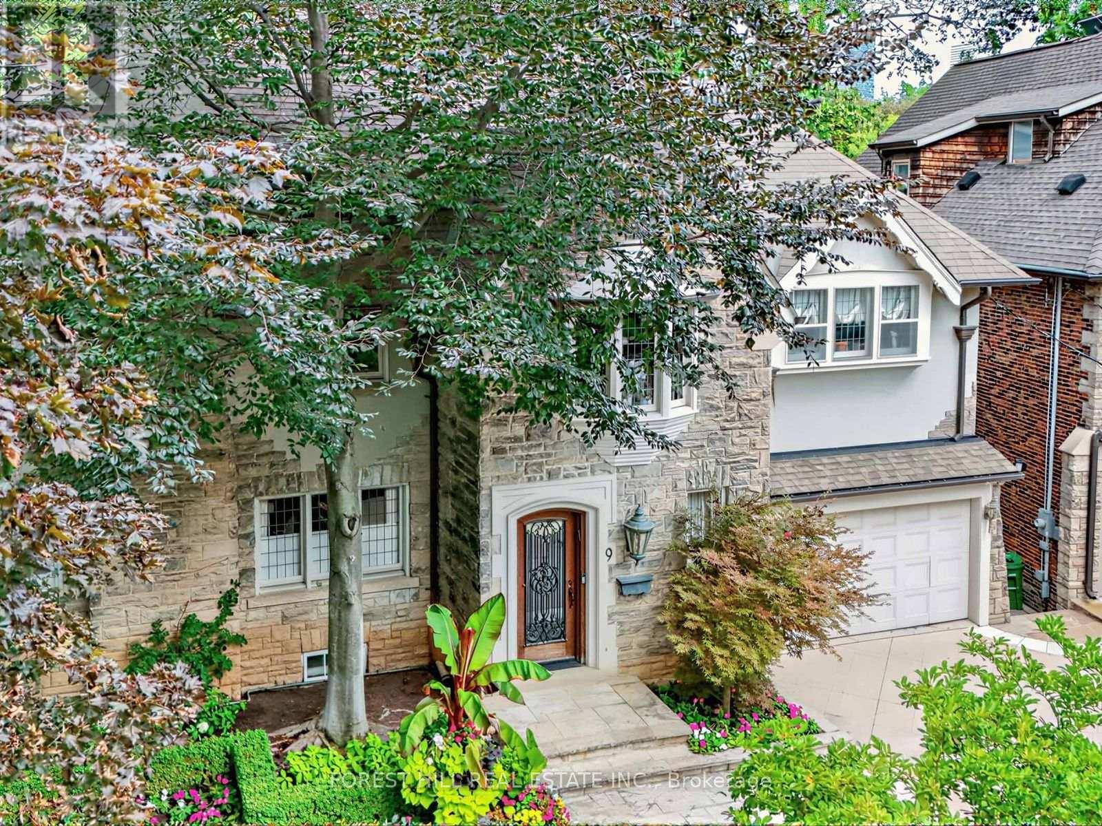 9 Ormsby Crescent Property Photo 2