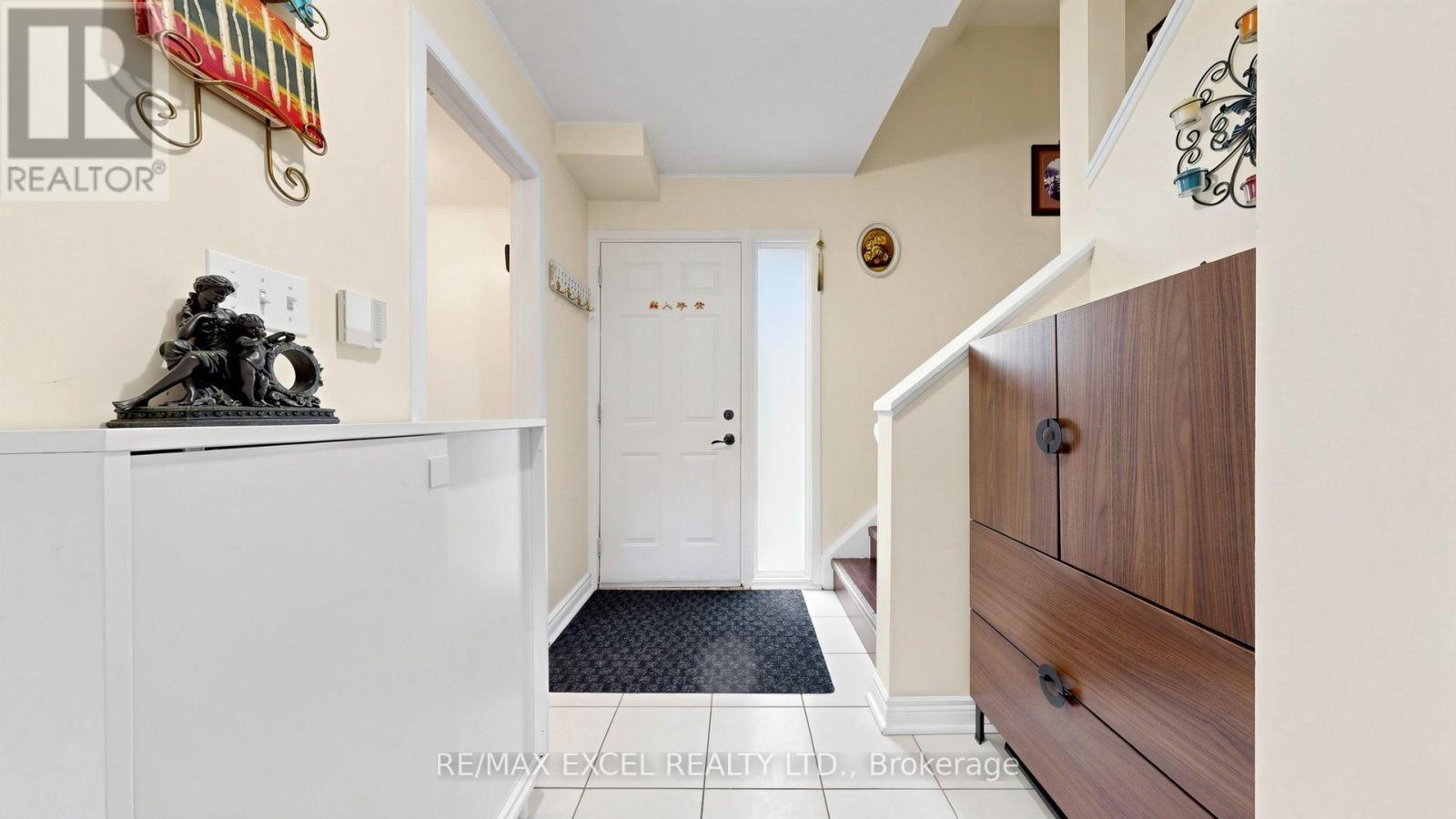 110 Courville Coach Way Property Photo 19