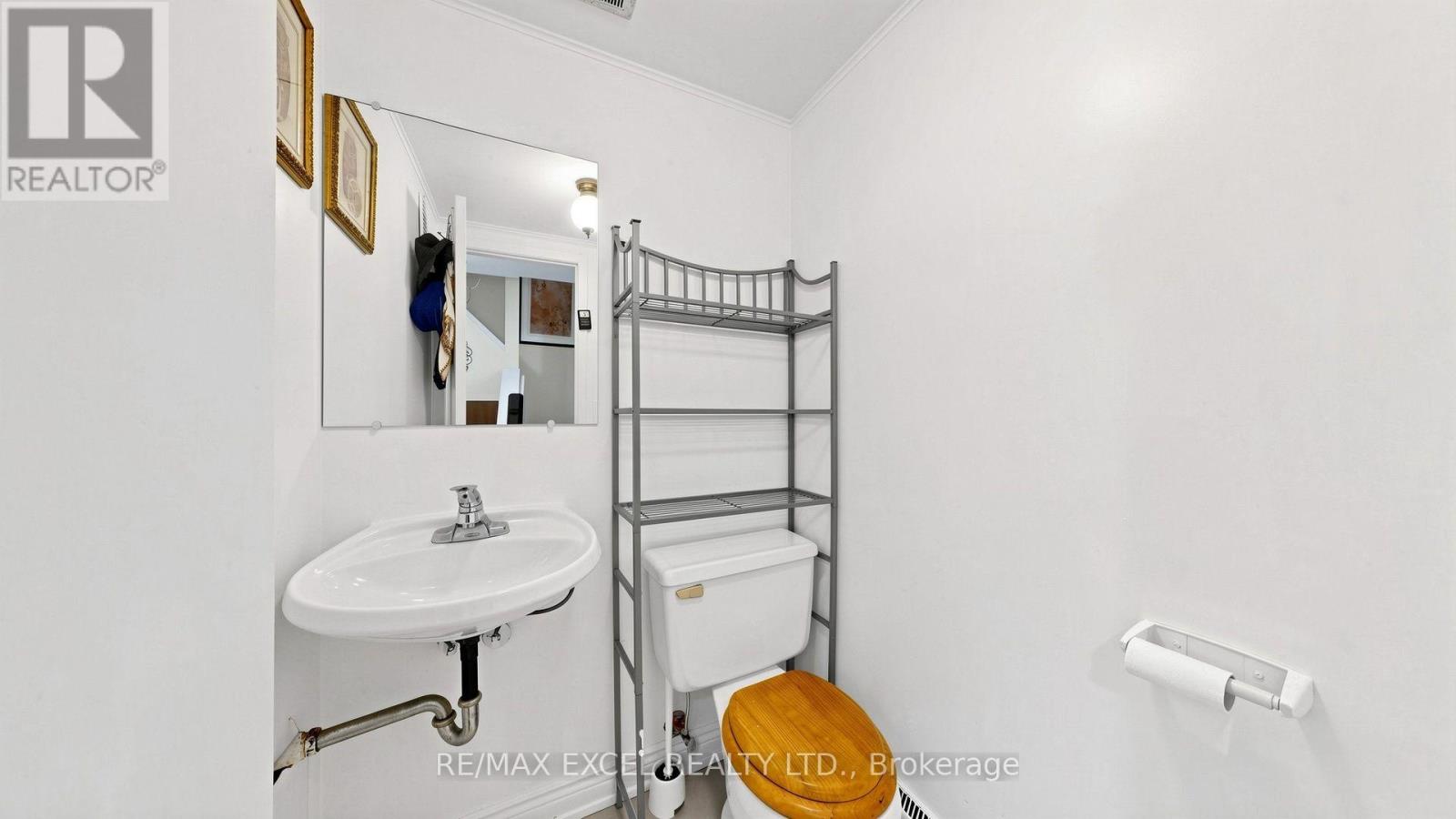 110 Courville Coach Way Property Photo 35