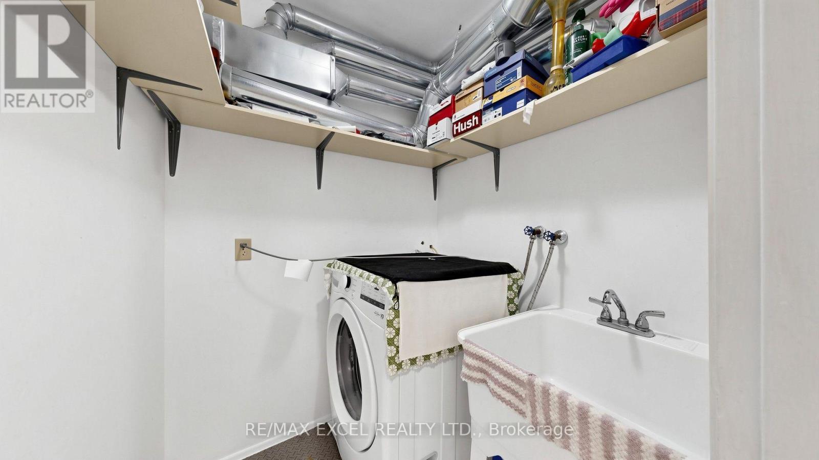 110 Courville Coach Way Property Photo 36