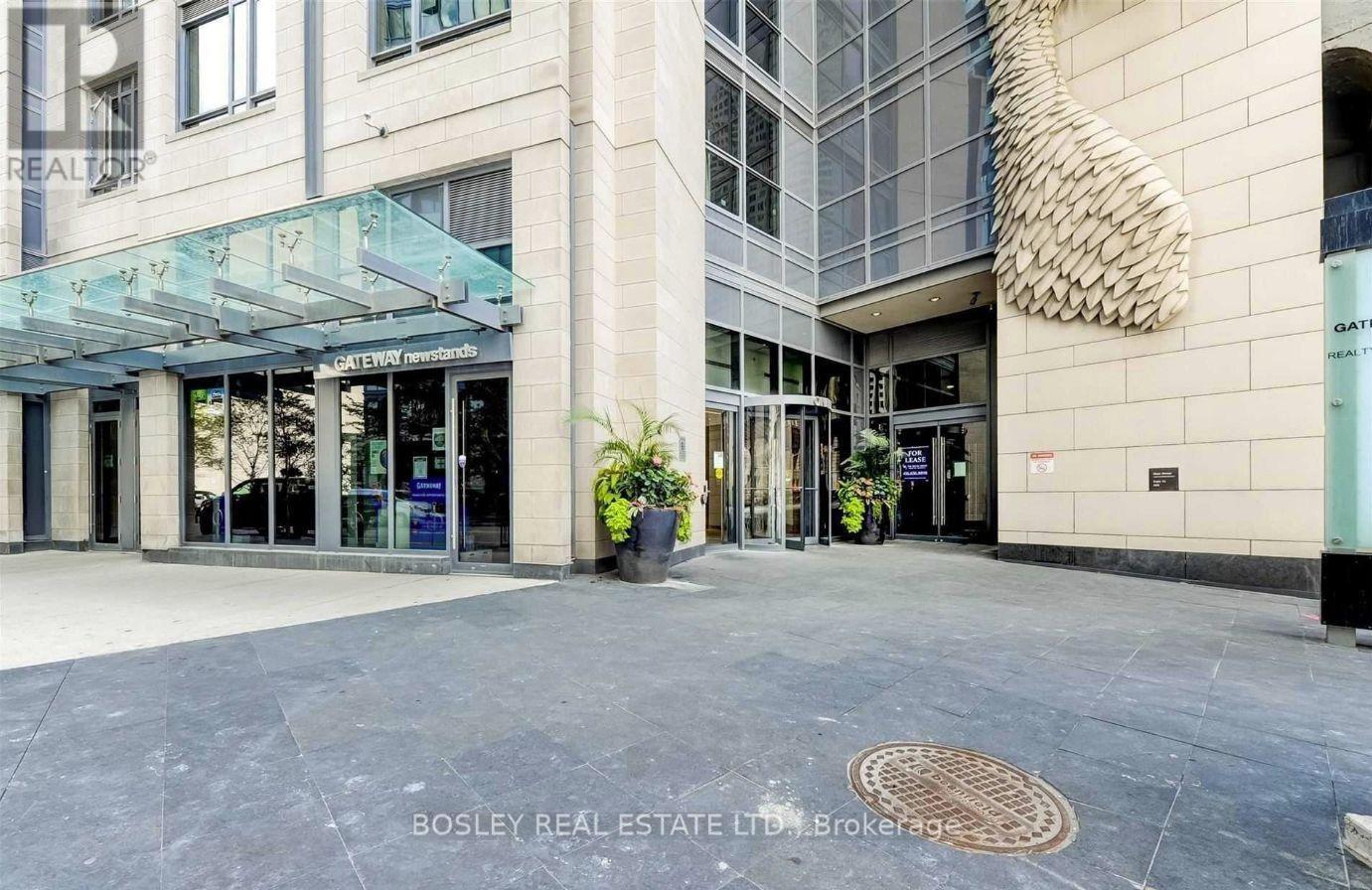 1806 - 1 The Esplanade Avenue Property Photo 24