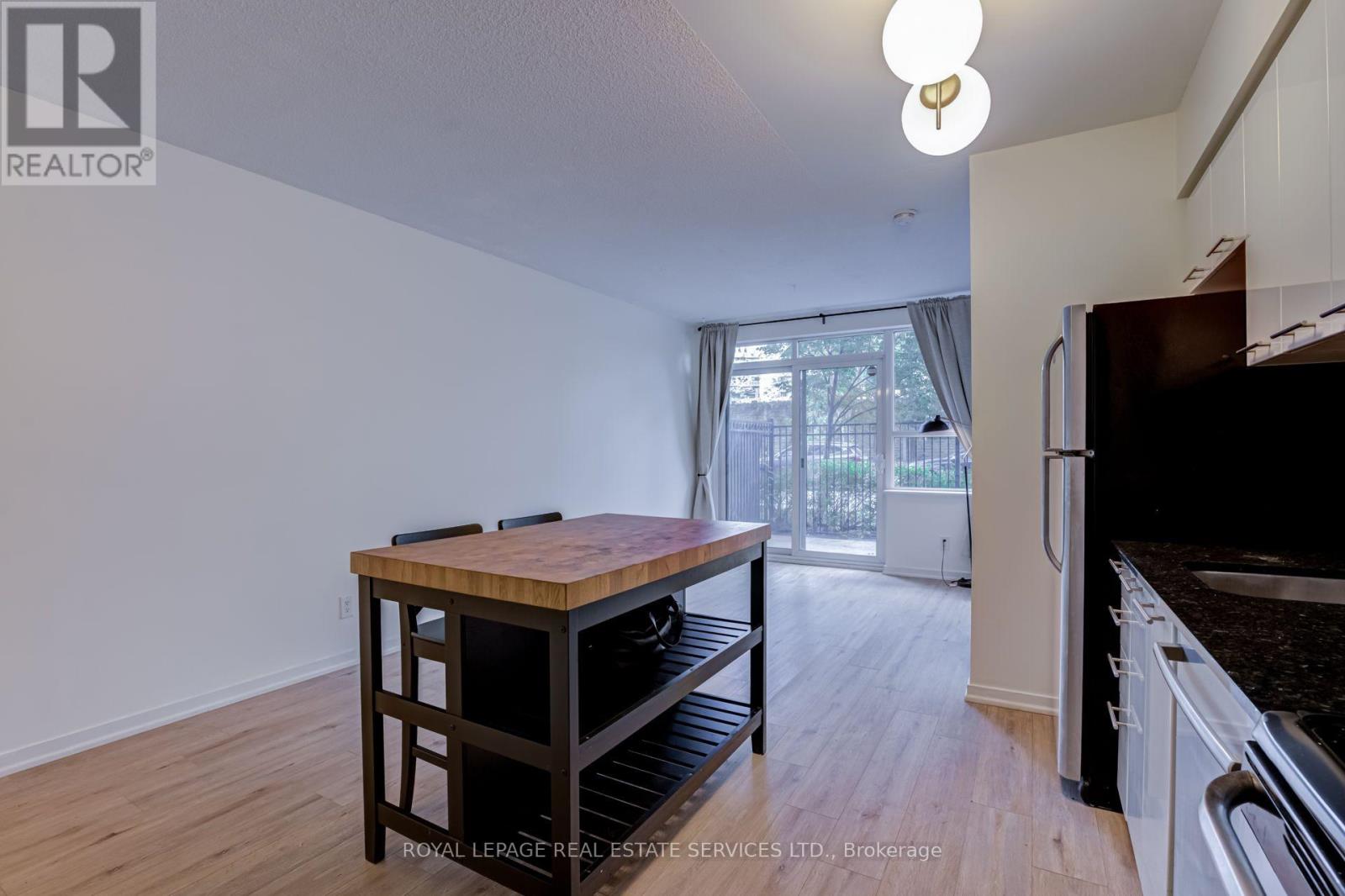 107 - 38 Joe Shuster Way Property Photo 13
