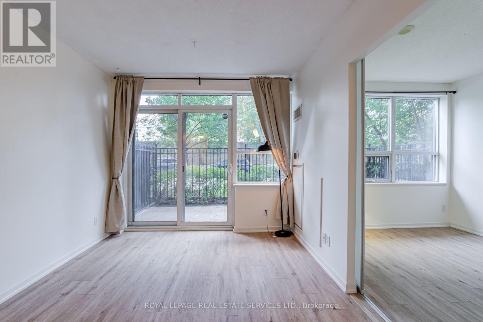 107 - 38 Joe Shuster Way Property Photo 14