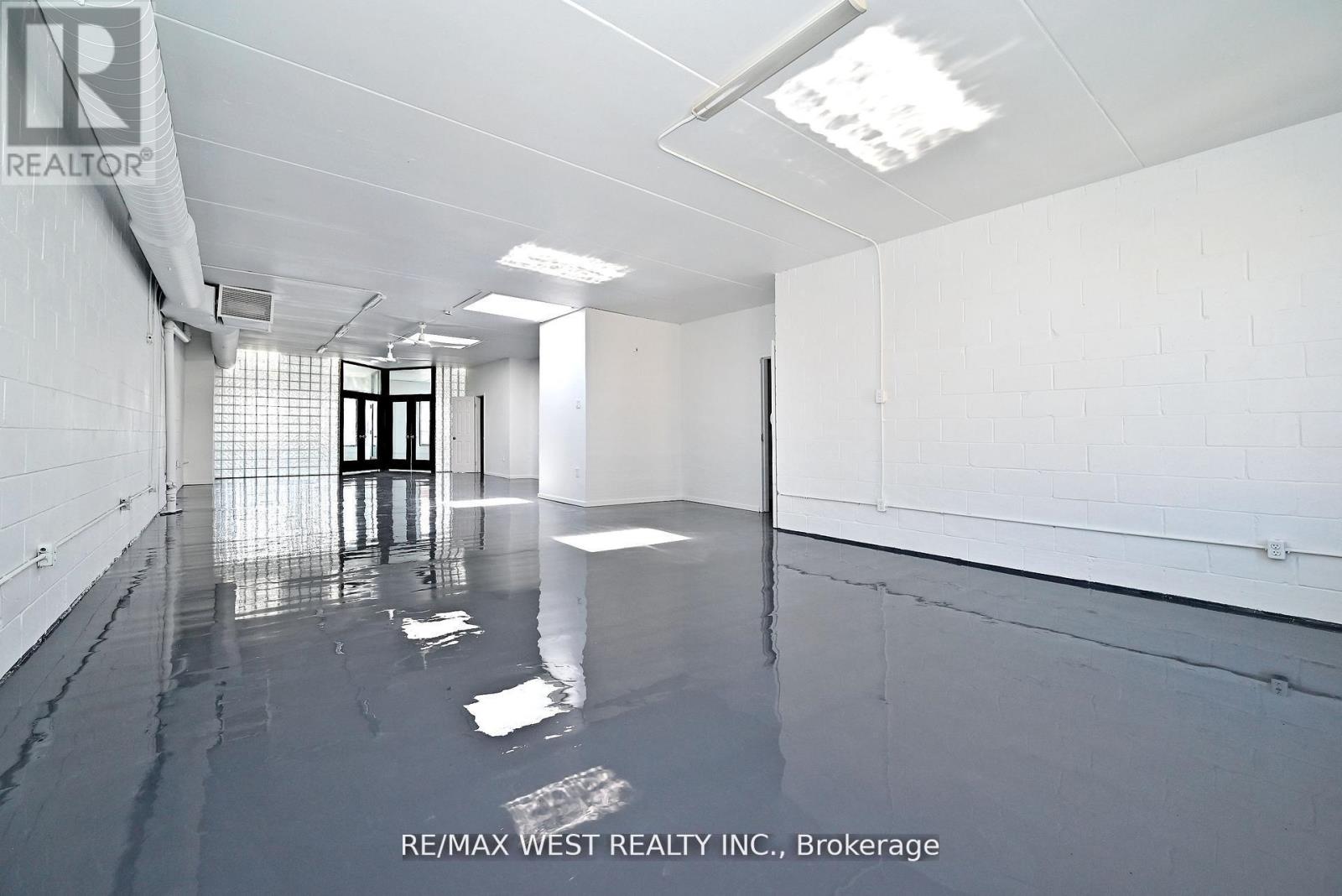 31 Atlantic Avenue Property Photo 11