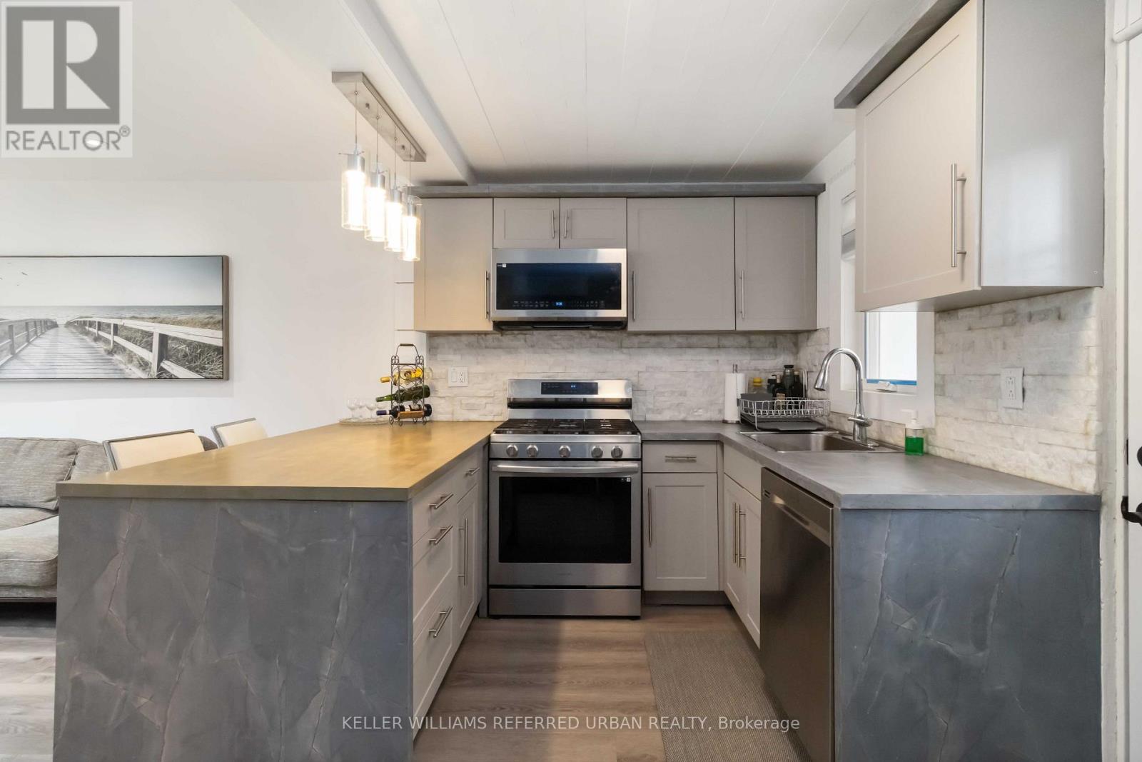 310 SENLAC ROAD Property Photo 1