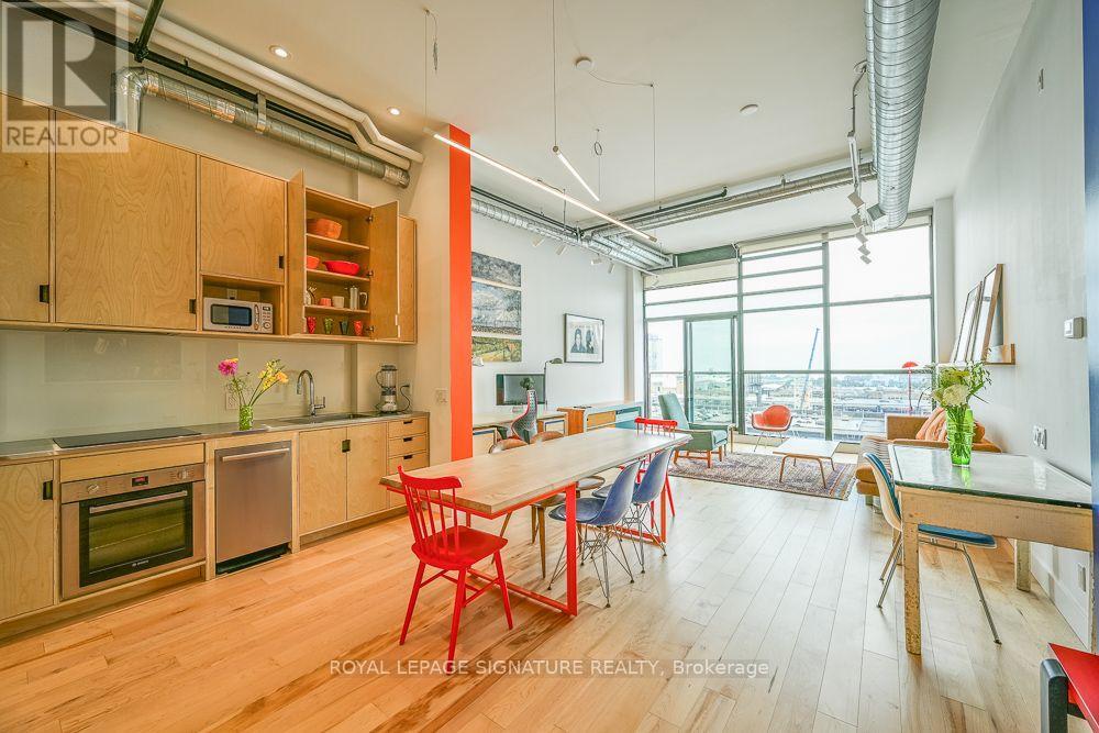 715 - 43 HANNA AVENUE Property Photo 1