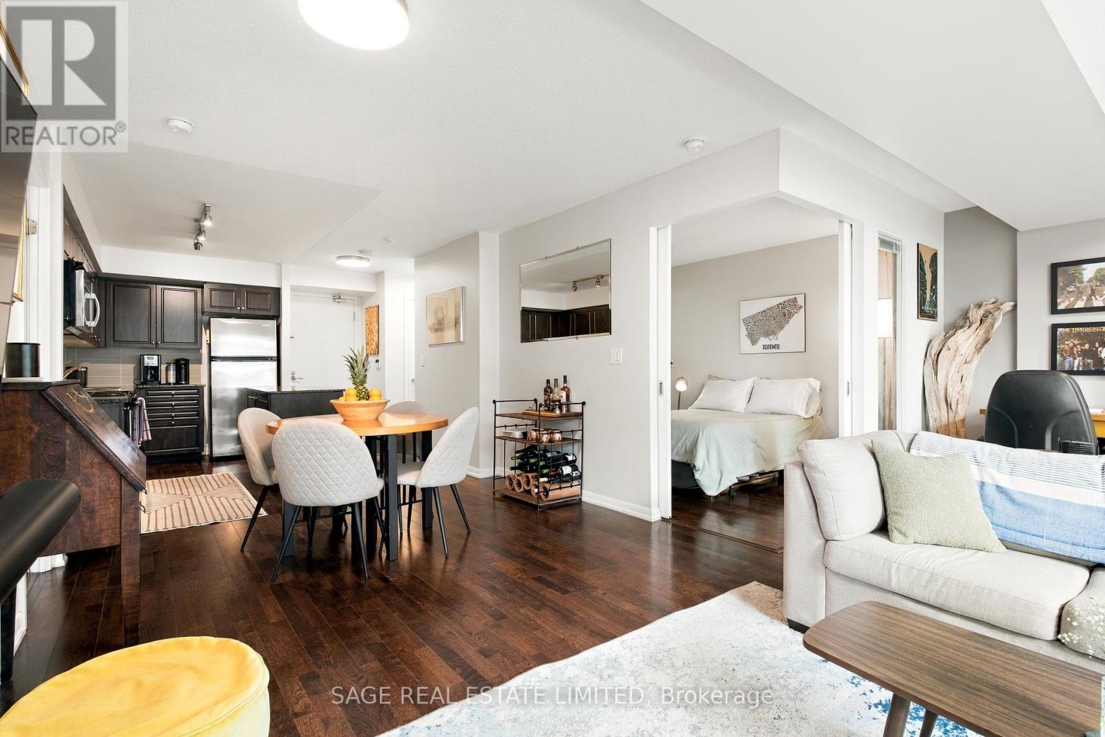 579 - 209 Fort York Boulevard Property Photo 6