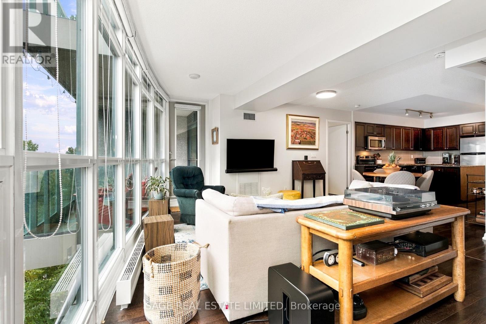 579 - 209 Fort York Boulevard Property Photo 7