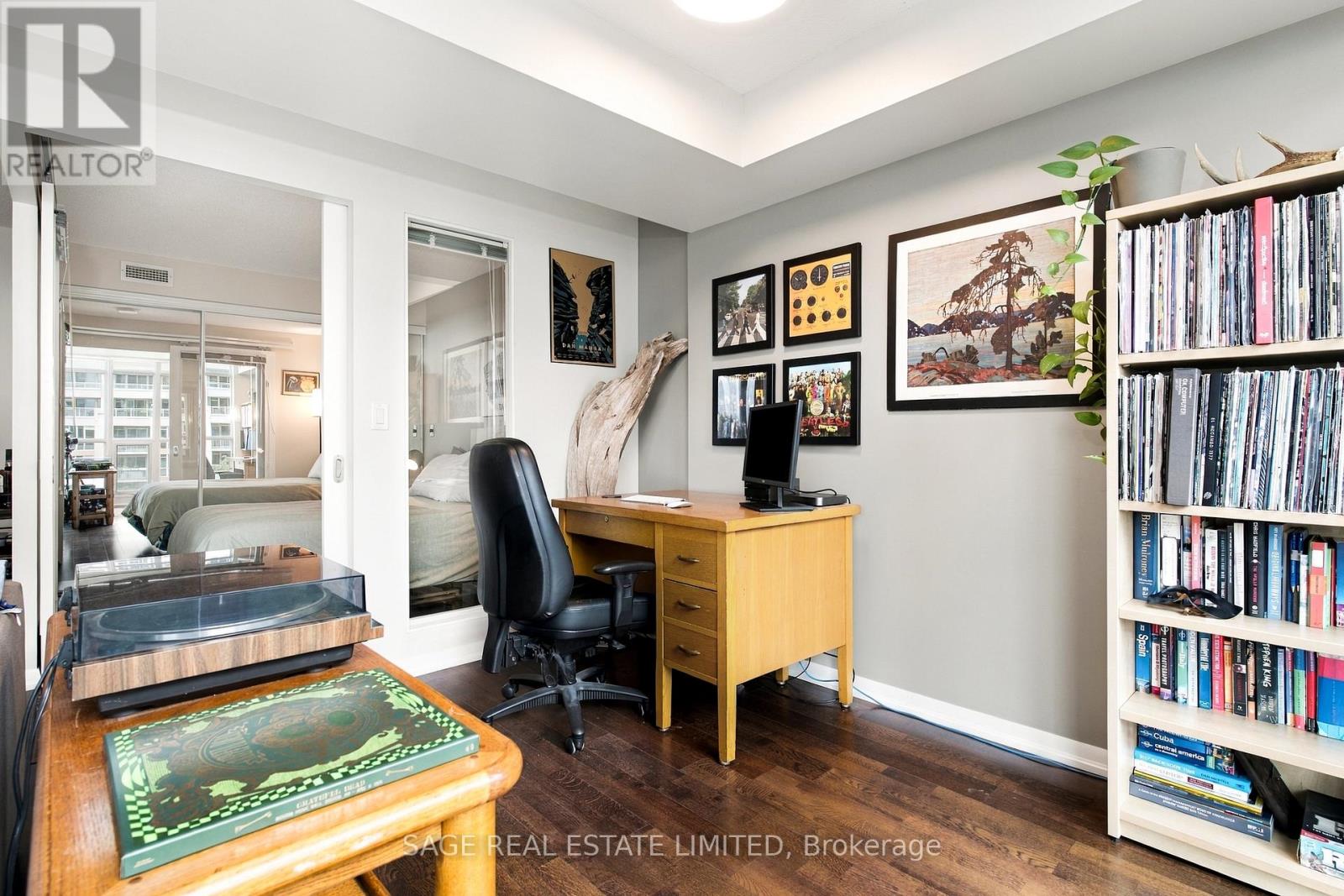 579 - 209 Fort York Boulevard Property Photo 8