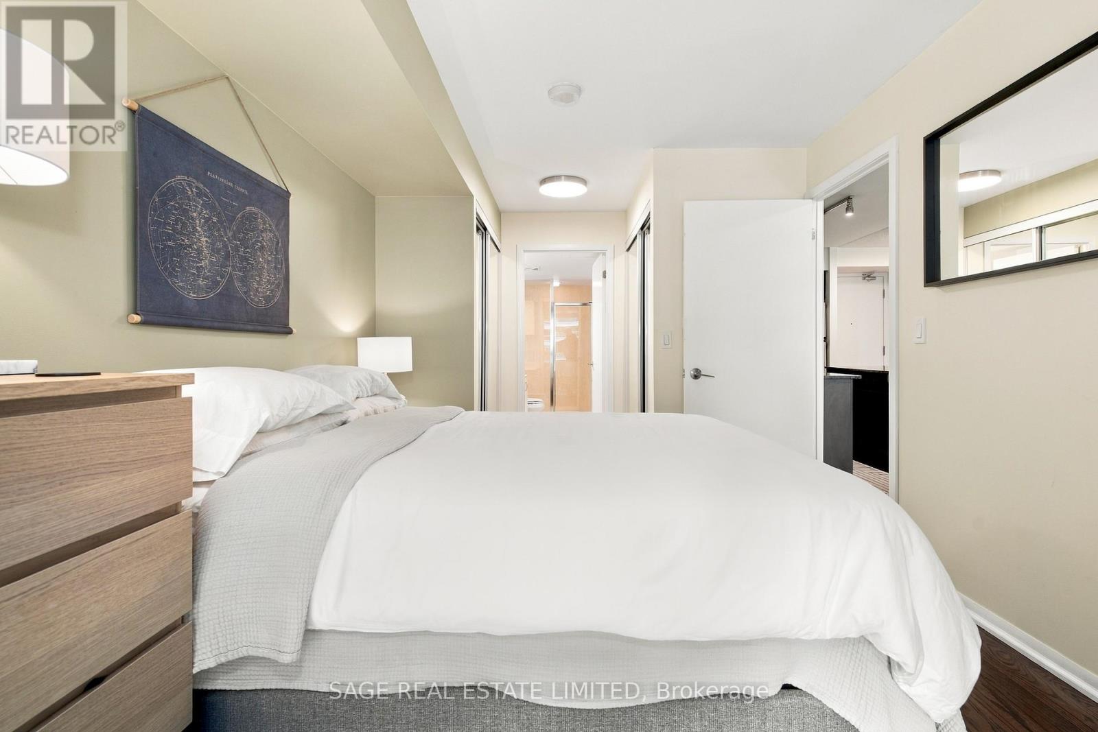 579 - 209 Fort York Boulevard Property Photo 16