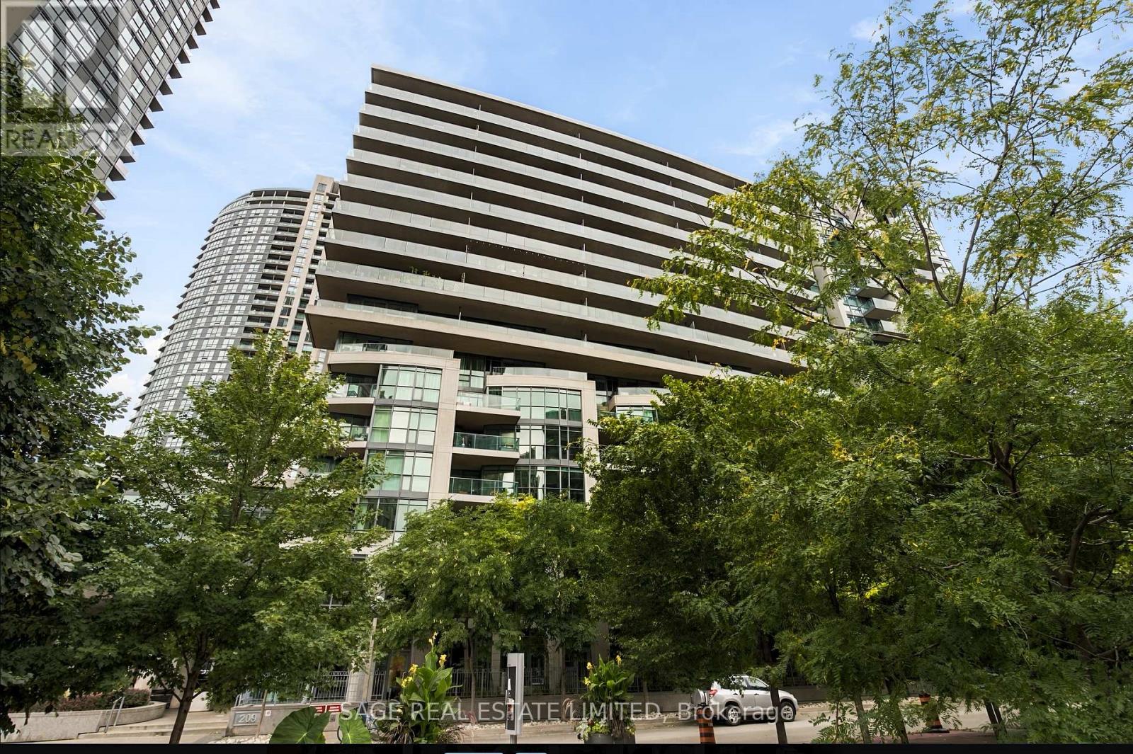 579 - 209 Fort York Boulevard Property Photo 26