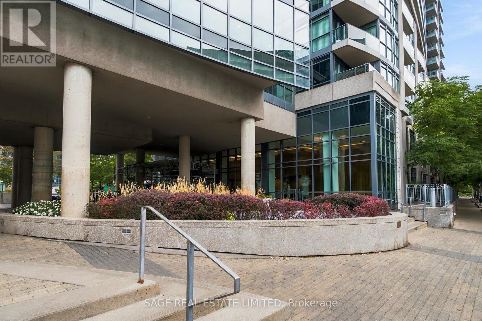 579 - 209 Fort York Boulevard Property Photo 28