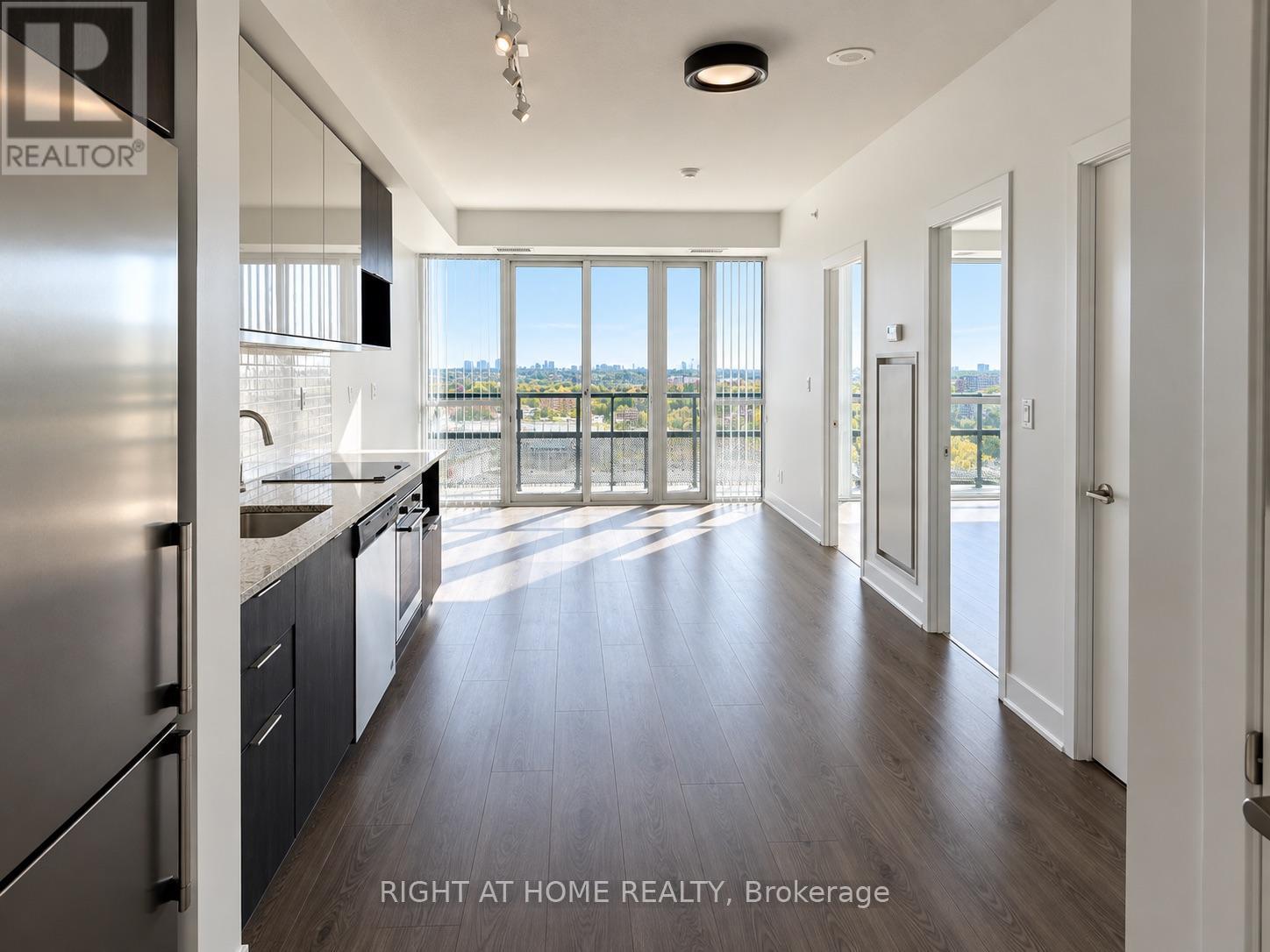 #910 - 99 THE DONWAY WAY W Property Photo 1