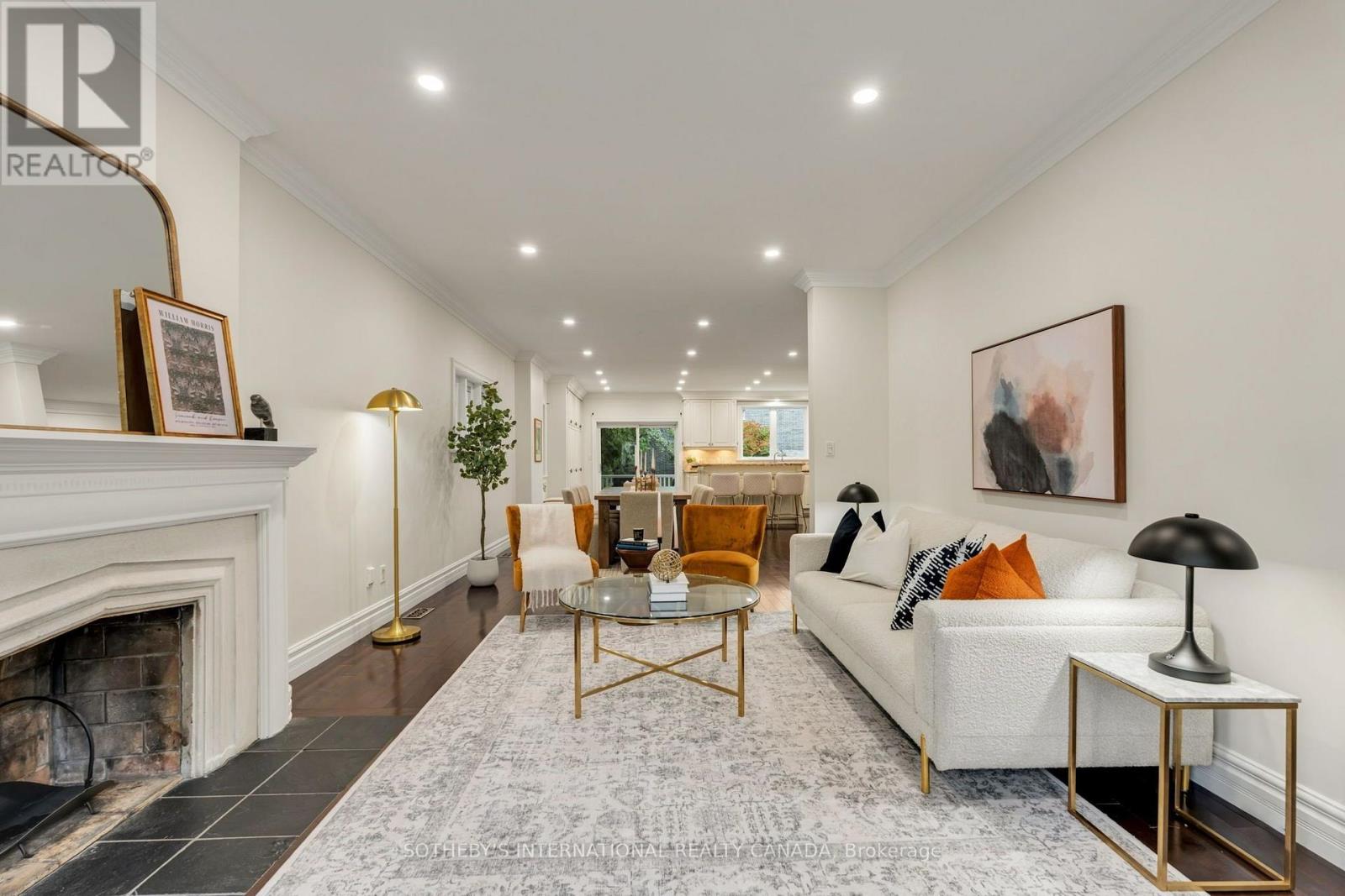 122 Brentcliffe Road Property Photo 1