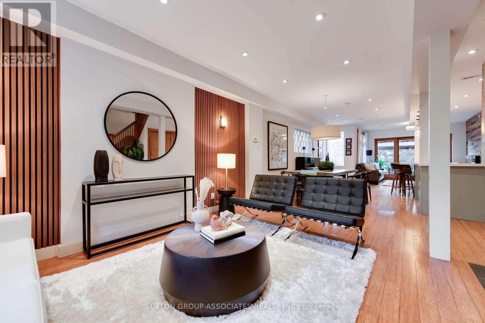 136 Arlington Avenue Property Photo 8