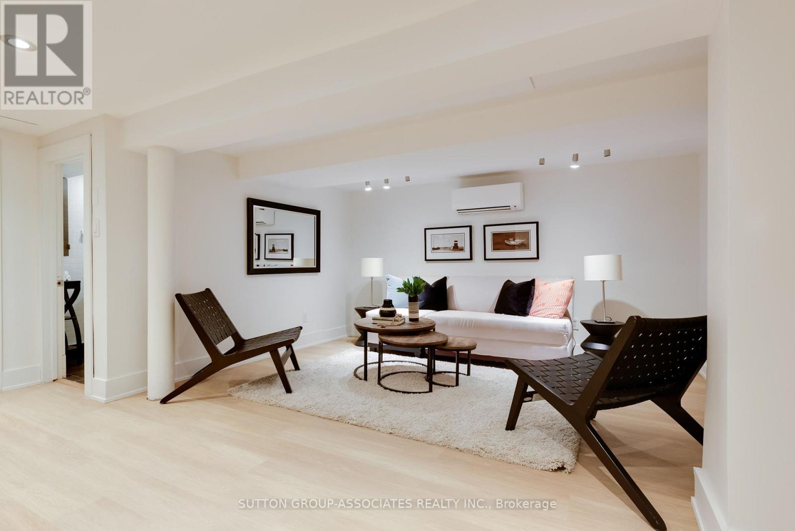136 Arlington Avenue Property Photo 35