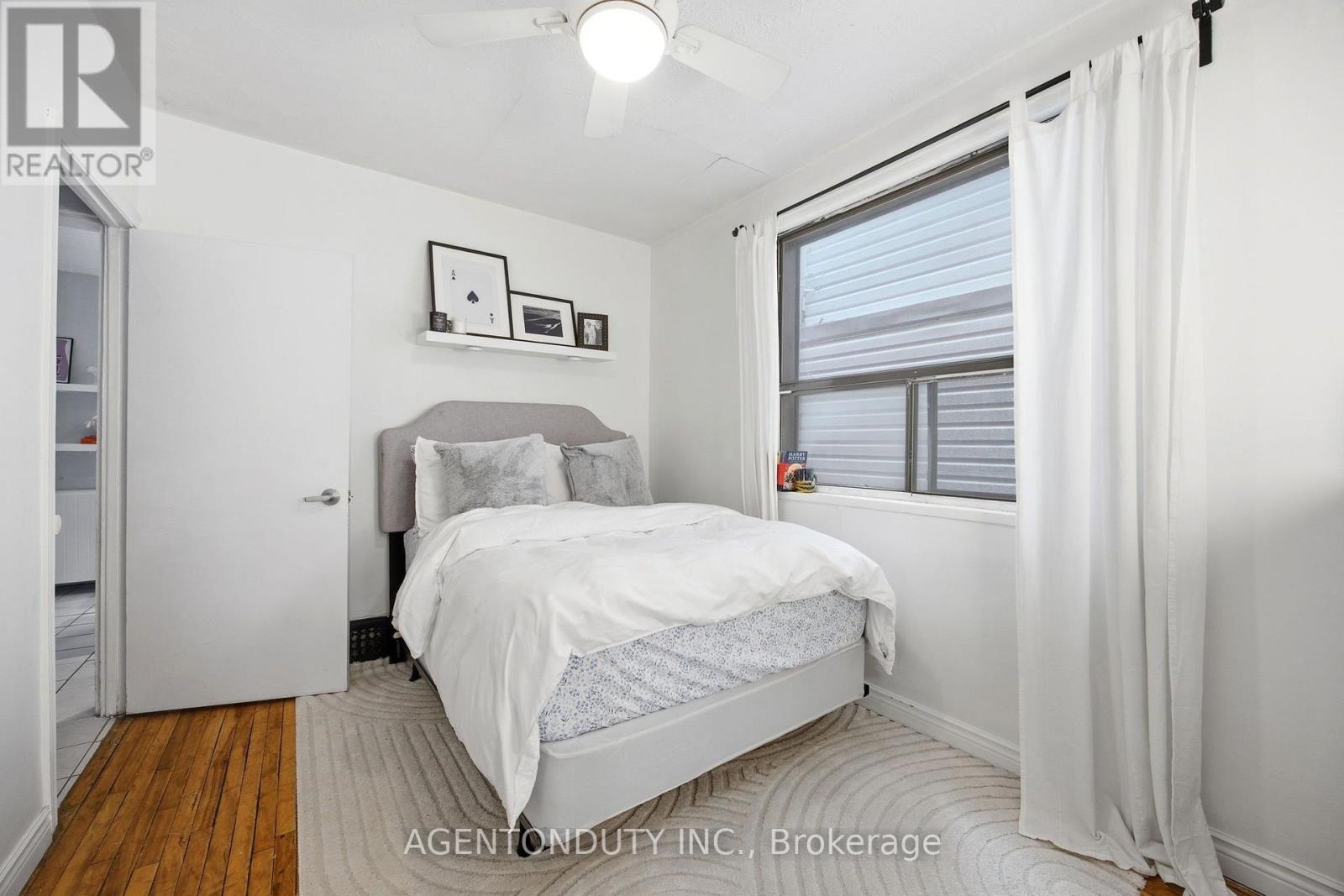 51 Perth Avenue Property Photo 7