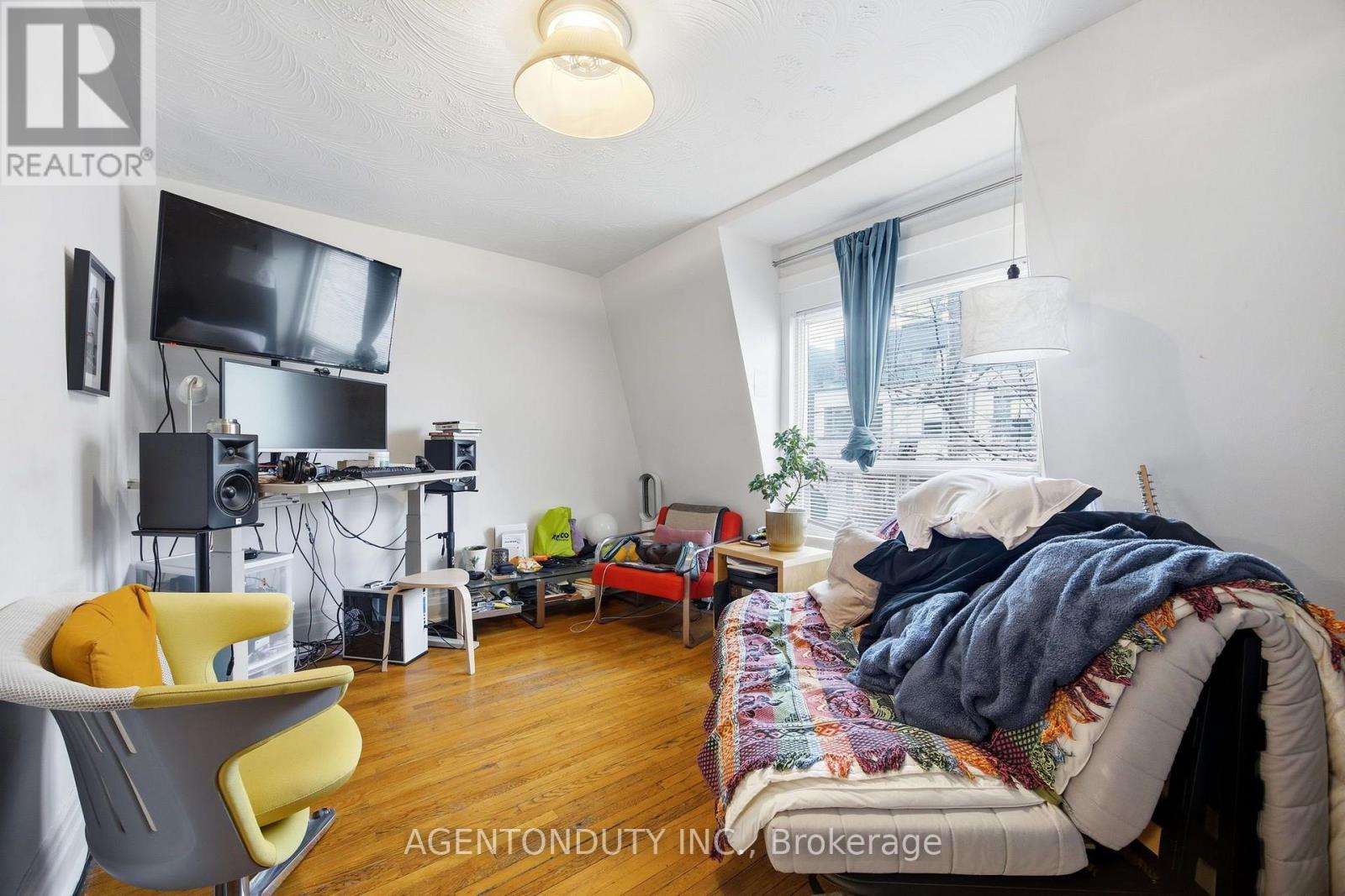 51 Perth Avenue Property Photo 20