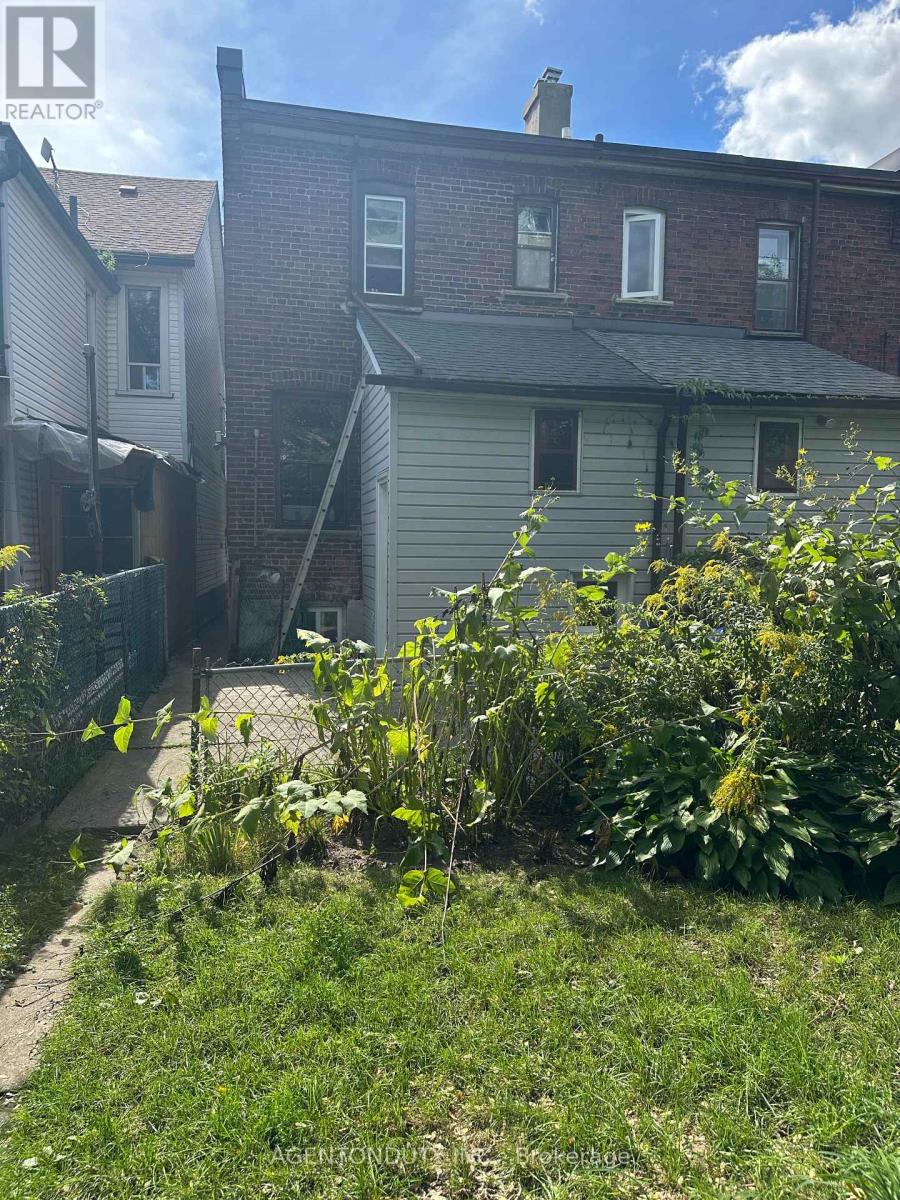 51 Perth Avenue Property Photo 30