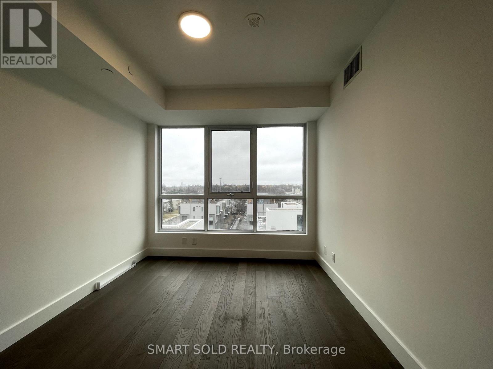 610 - 6 Greenbriar Road E Property Photo 15