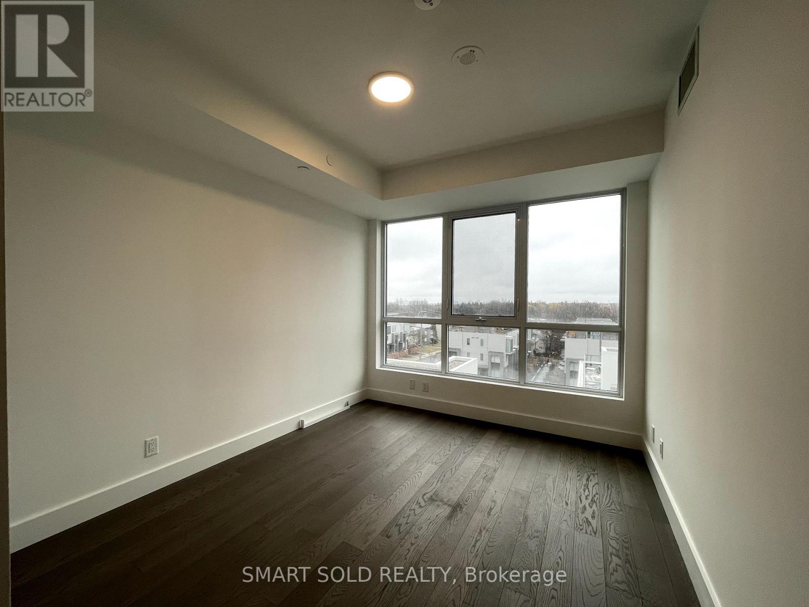 610 - 6 Greenbriar Road E Property Photo 16