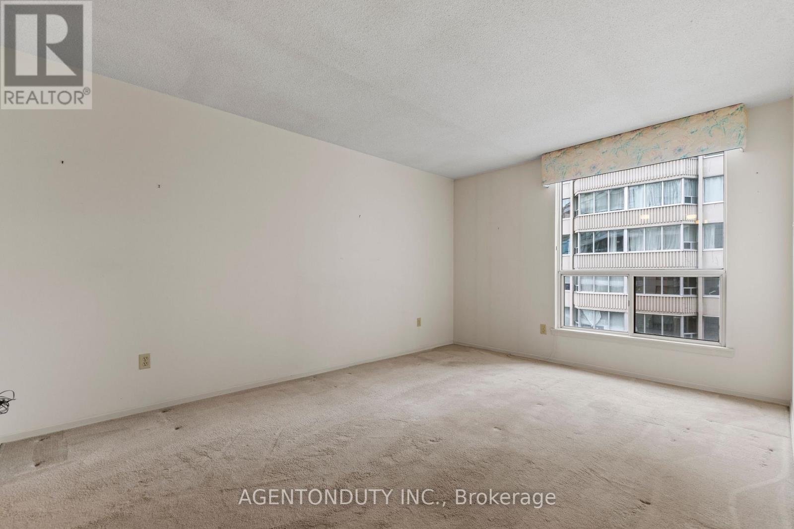 1003 - 30 Holly Street Property Photo 25