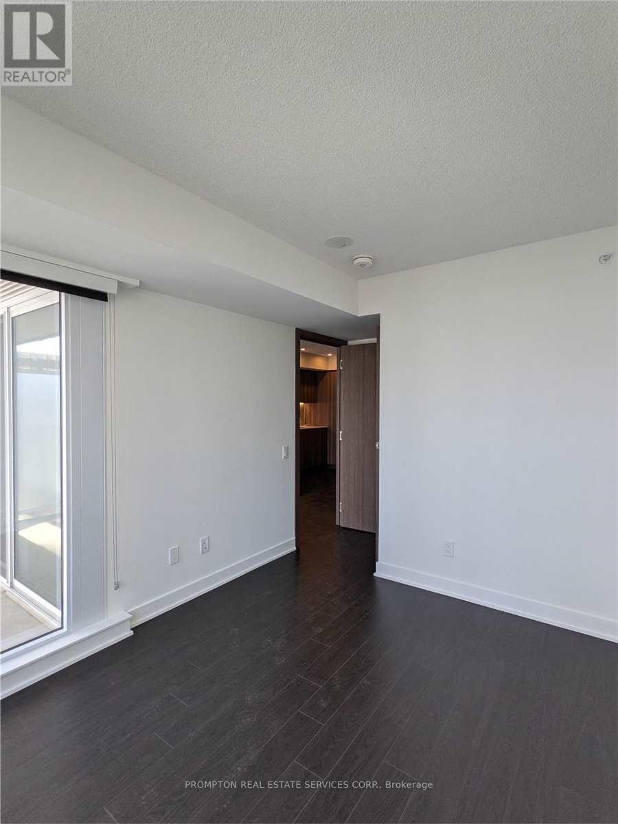 3807 - 19 Bathurst Street Property Photo 8
