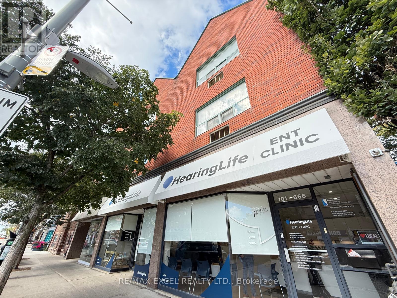 203 - 666 ST CLAIR AVENUE W Property Photo 1