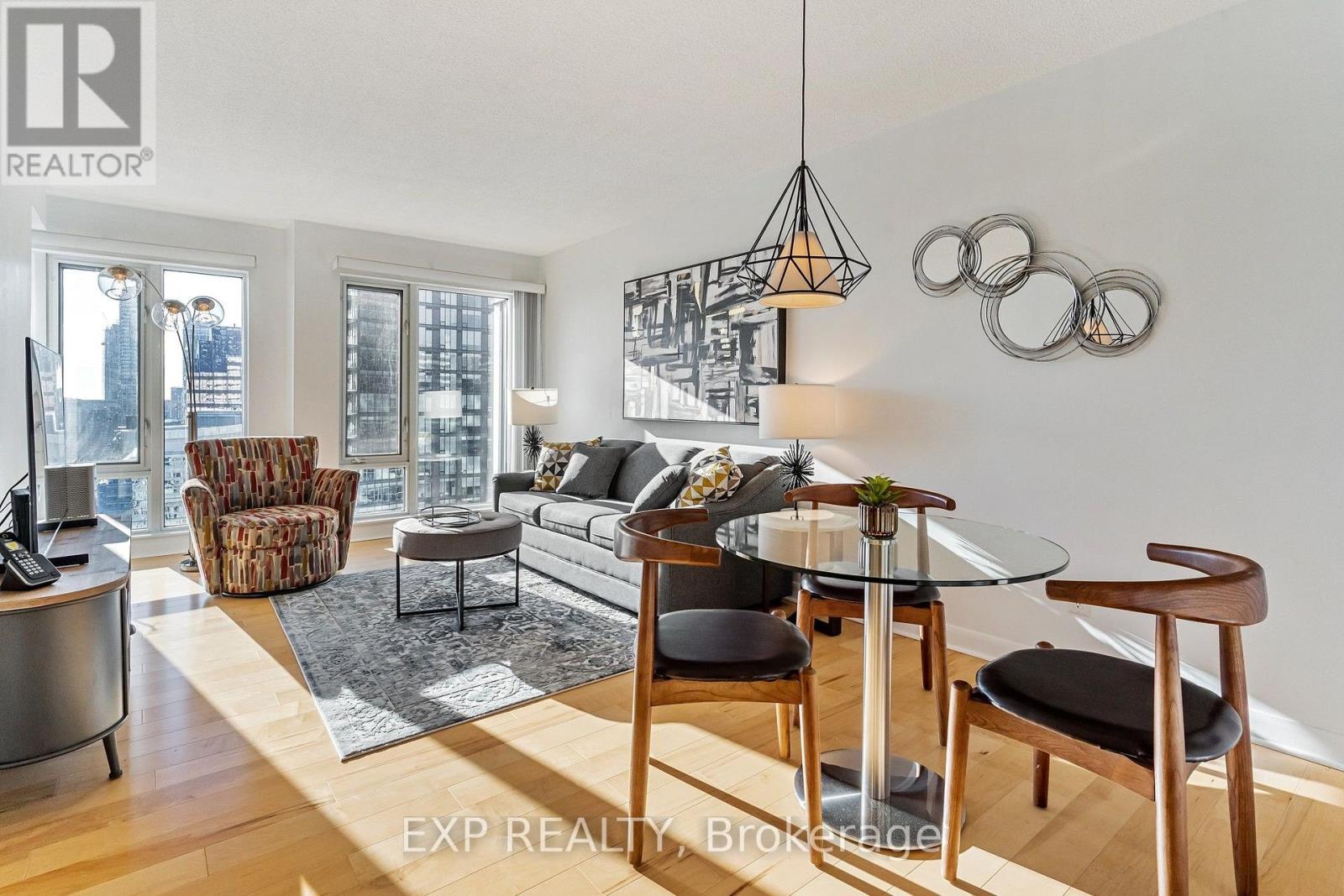 3205 - 210 Victoria Street Property Photo 1