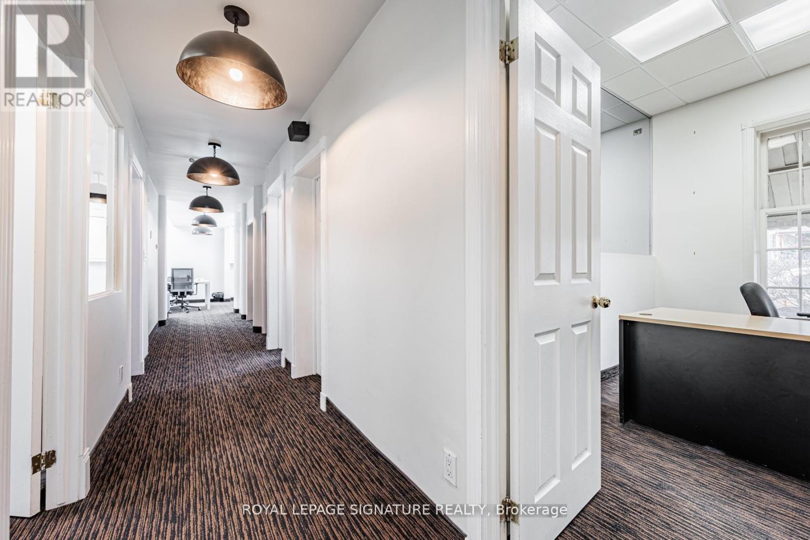 435 Eglinton Avenue W Property Photo 11