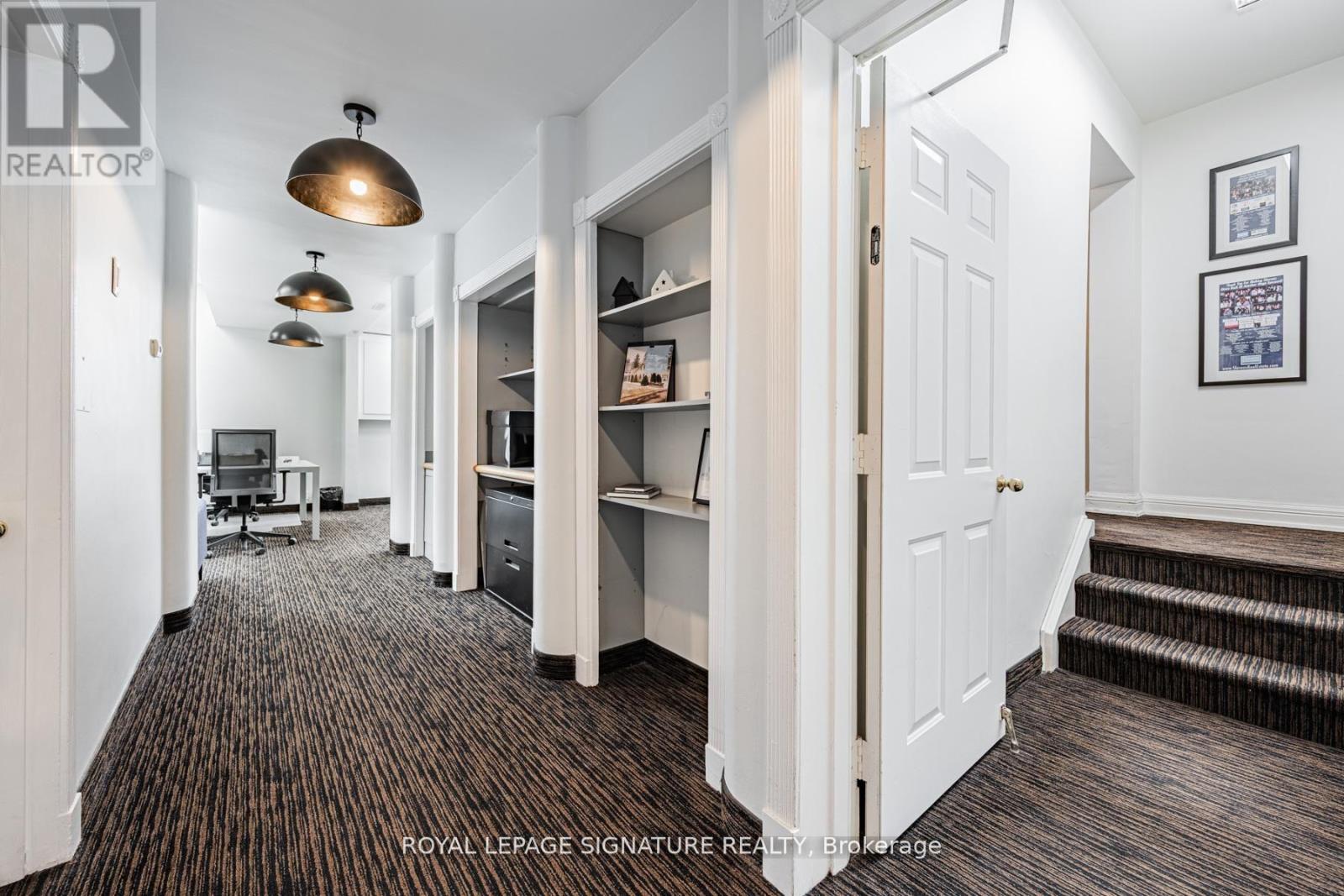 435 Eglinton Avenue W Property Photo 12